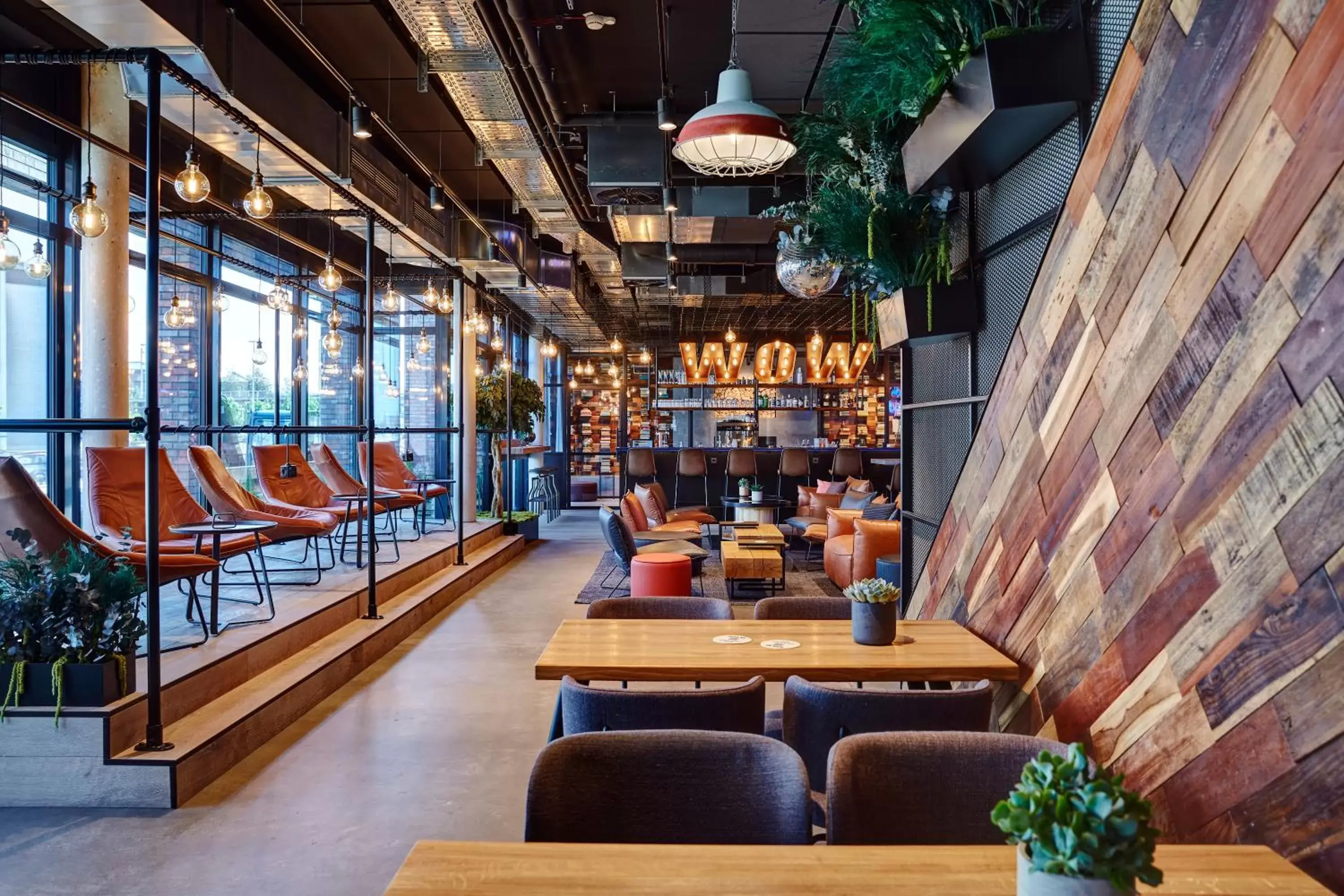 Restaurant/places to eat in Me and All Hotel Kiel, by Hyatt Restaurant/places to eat in Me and All Hotel Kiel, by Hyatt