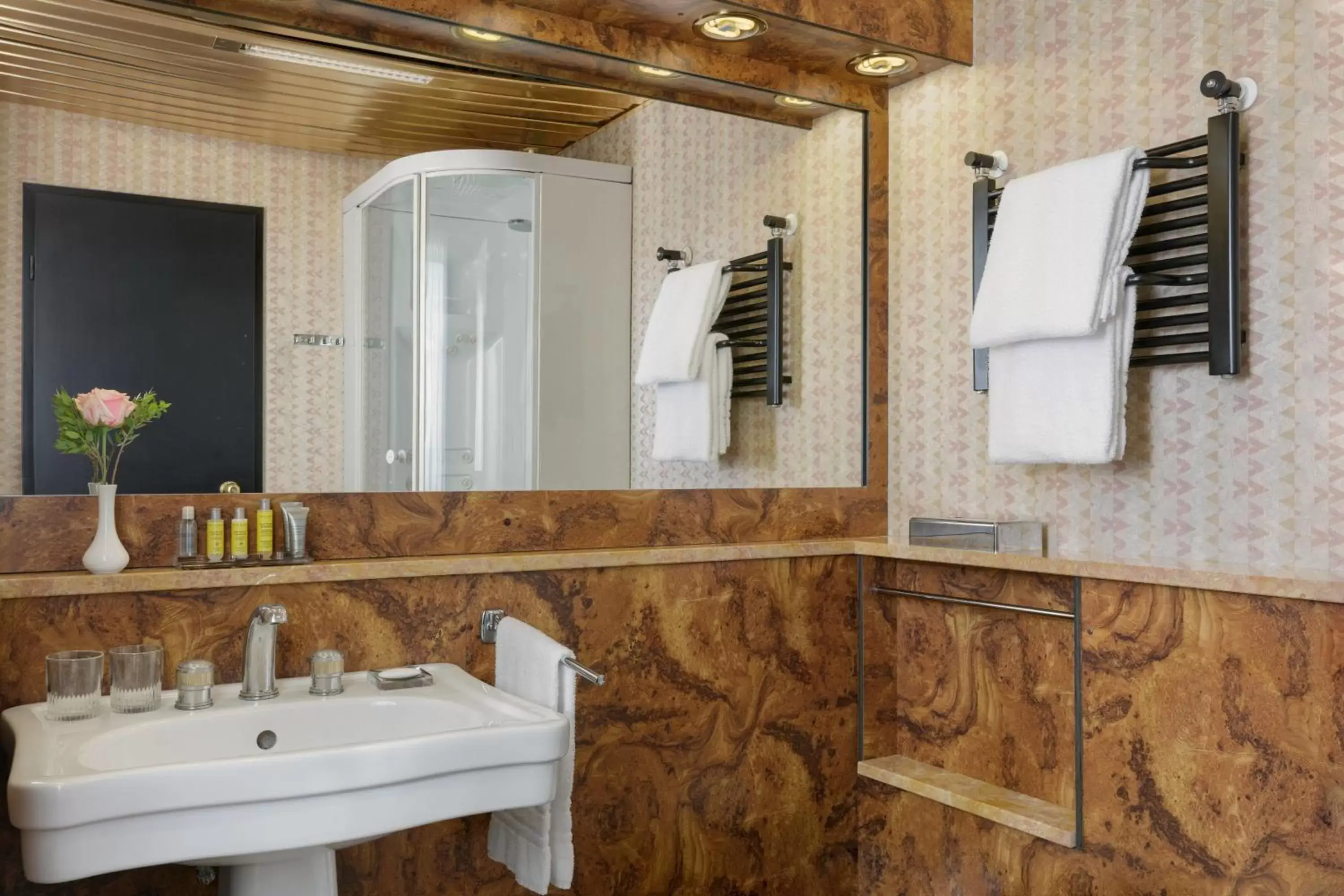 Bathroom in Milan Marriott Hotel