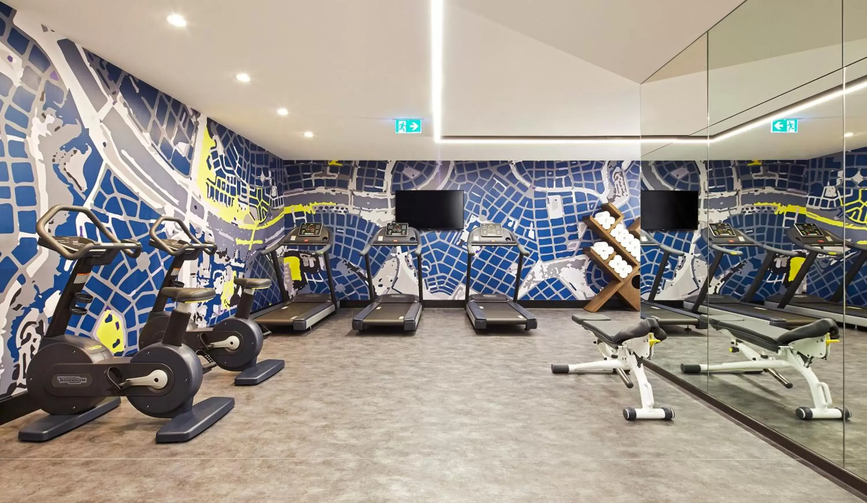 Spa and wellness centre/facilities, Fitness Center/Facilities in Holiday Inn Express Melbourne Southbank, an IHG Hotel