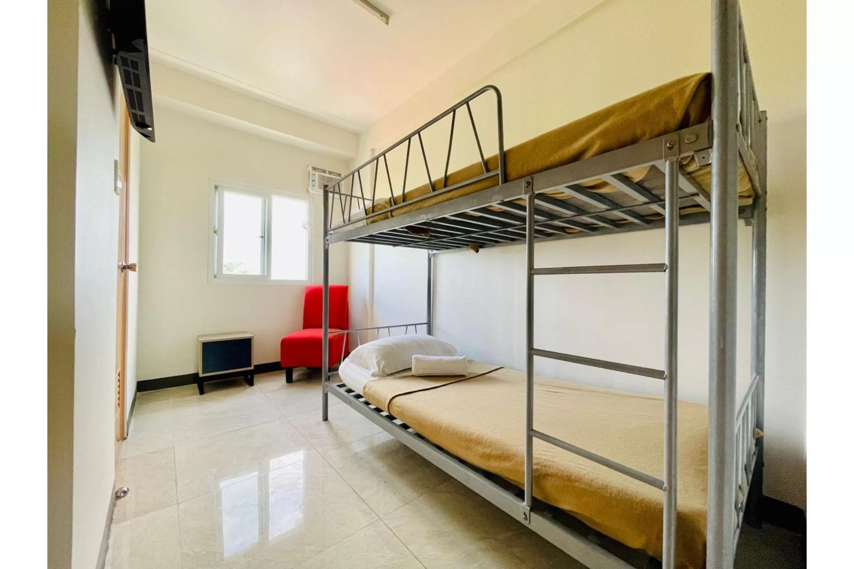 Bedroom, Bunk Bed in OYO 823 Stay Inn