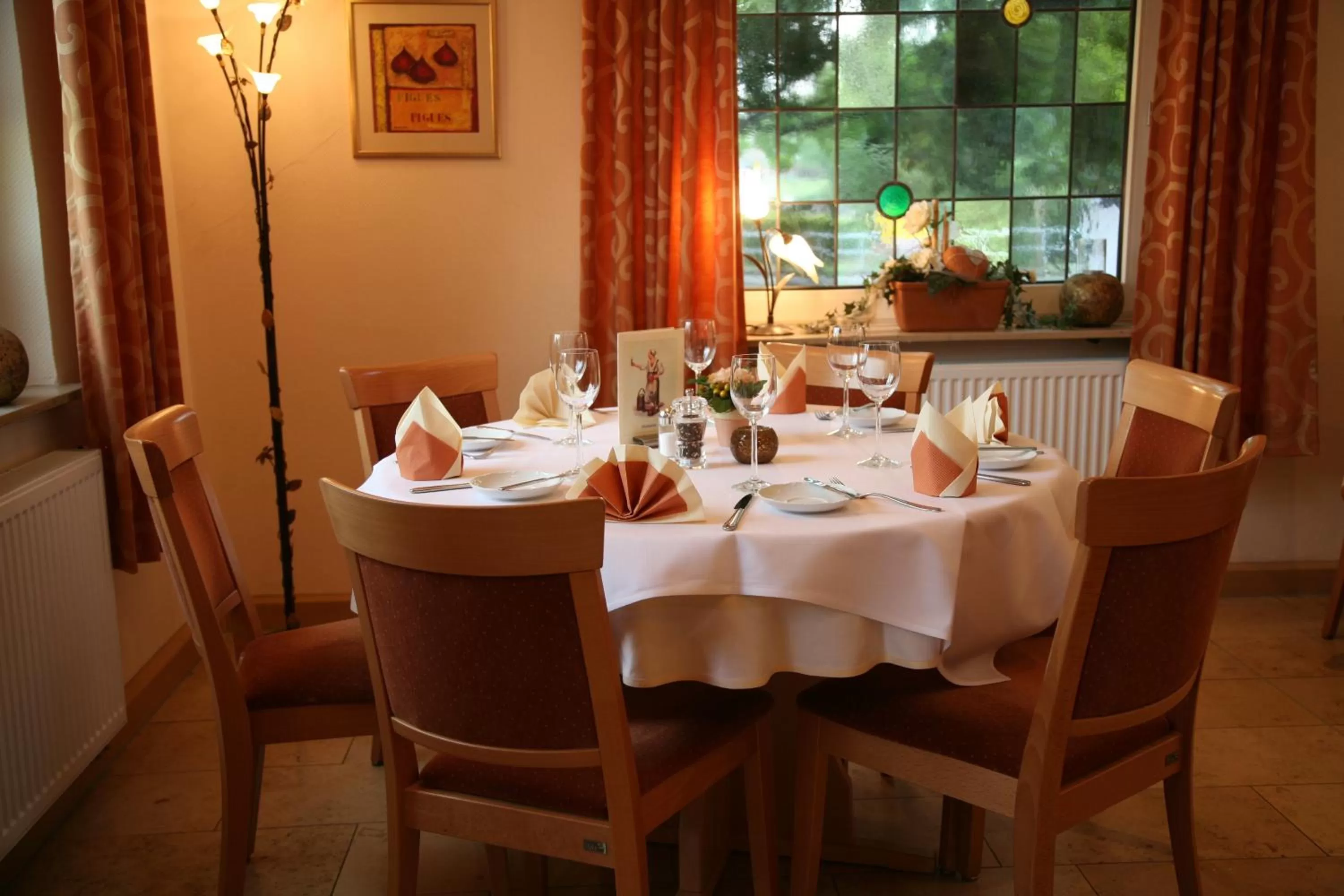 Dining area in Rixbecker Alpen - Hotel Koch