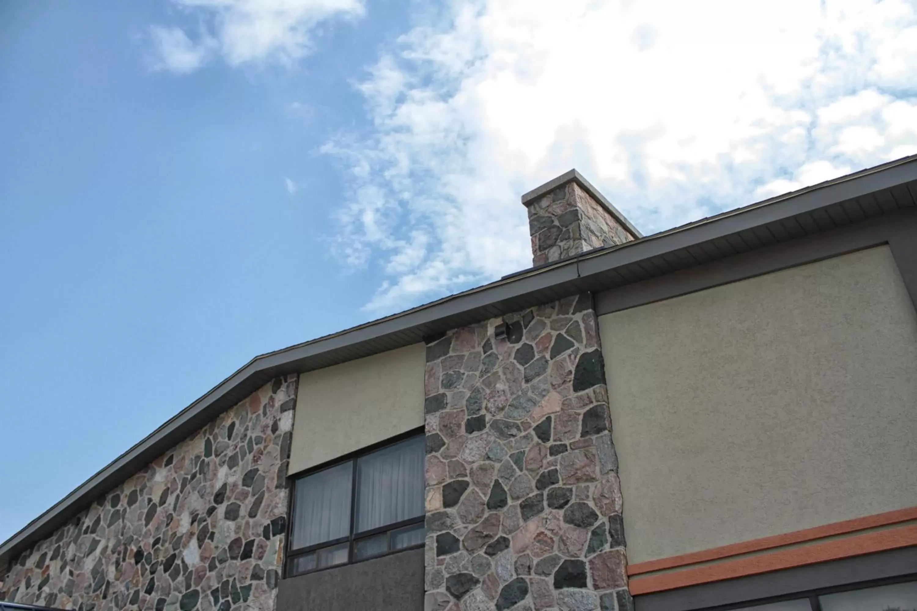 Facade/entrance, Property Building in Stonecroft Inn