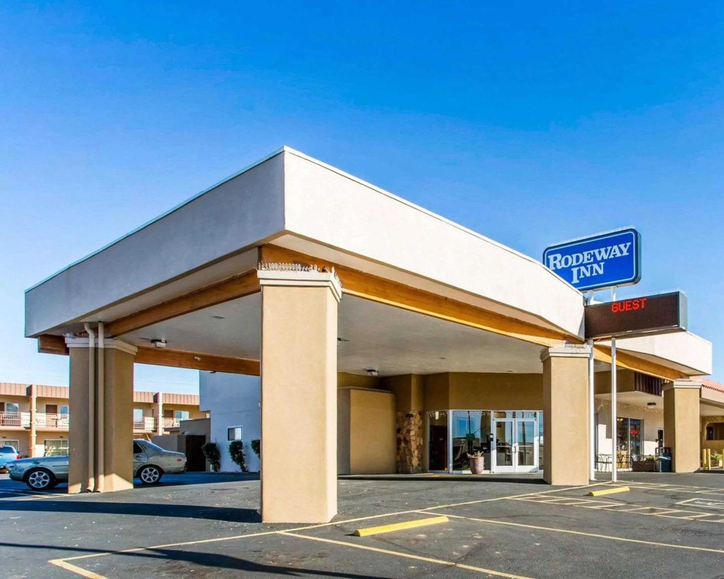 Property building in Rodeway Inn at Lake Powell
