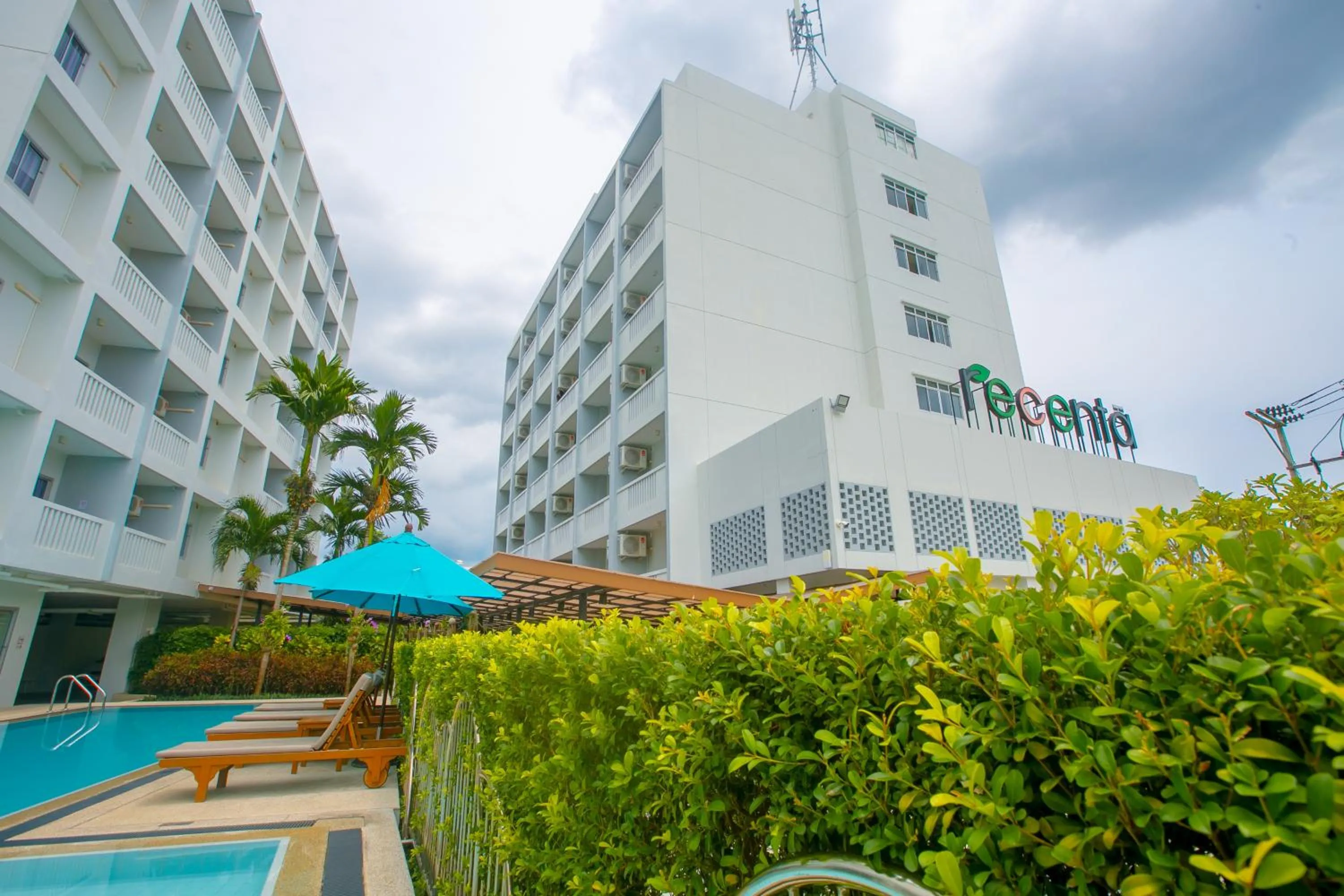 Property building in Recenta Phuket Suanluang by Deevana