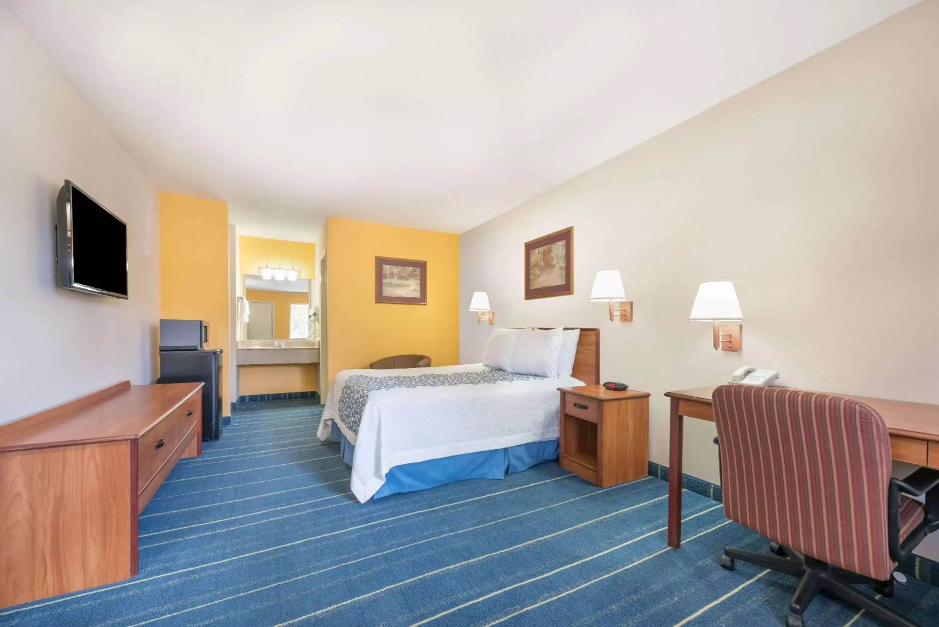 Photo of the whole room in Days Inn by Wyndham Bryan College Station