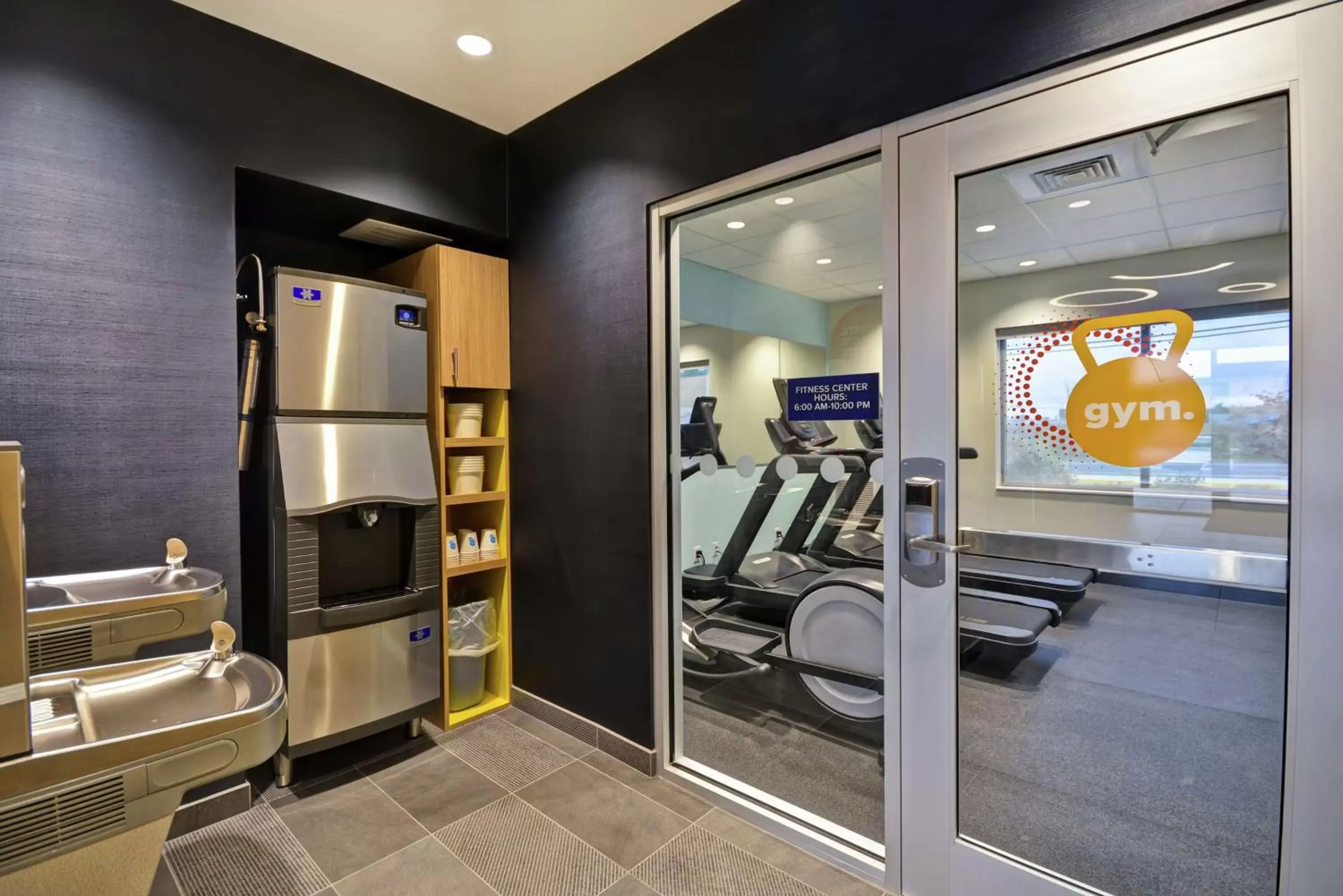 Fitness centre/facilities in Tru By Hilton Winchester, Va