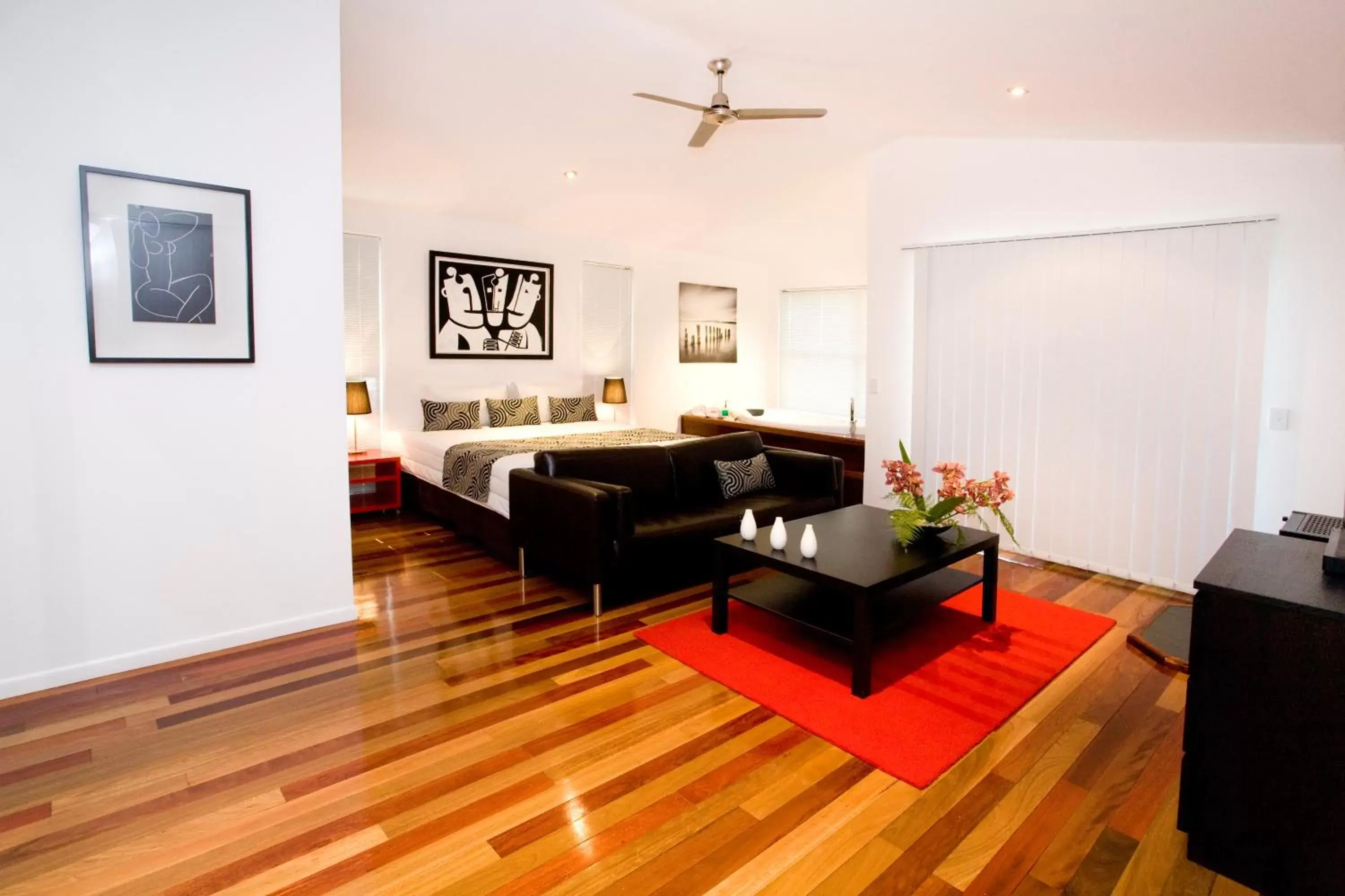 Bed in Amore On Buderim Rainforest Cabins Bed in Amore On Buderim Rainforest Cabins