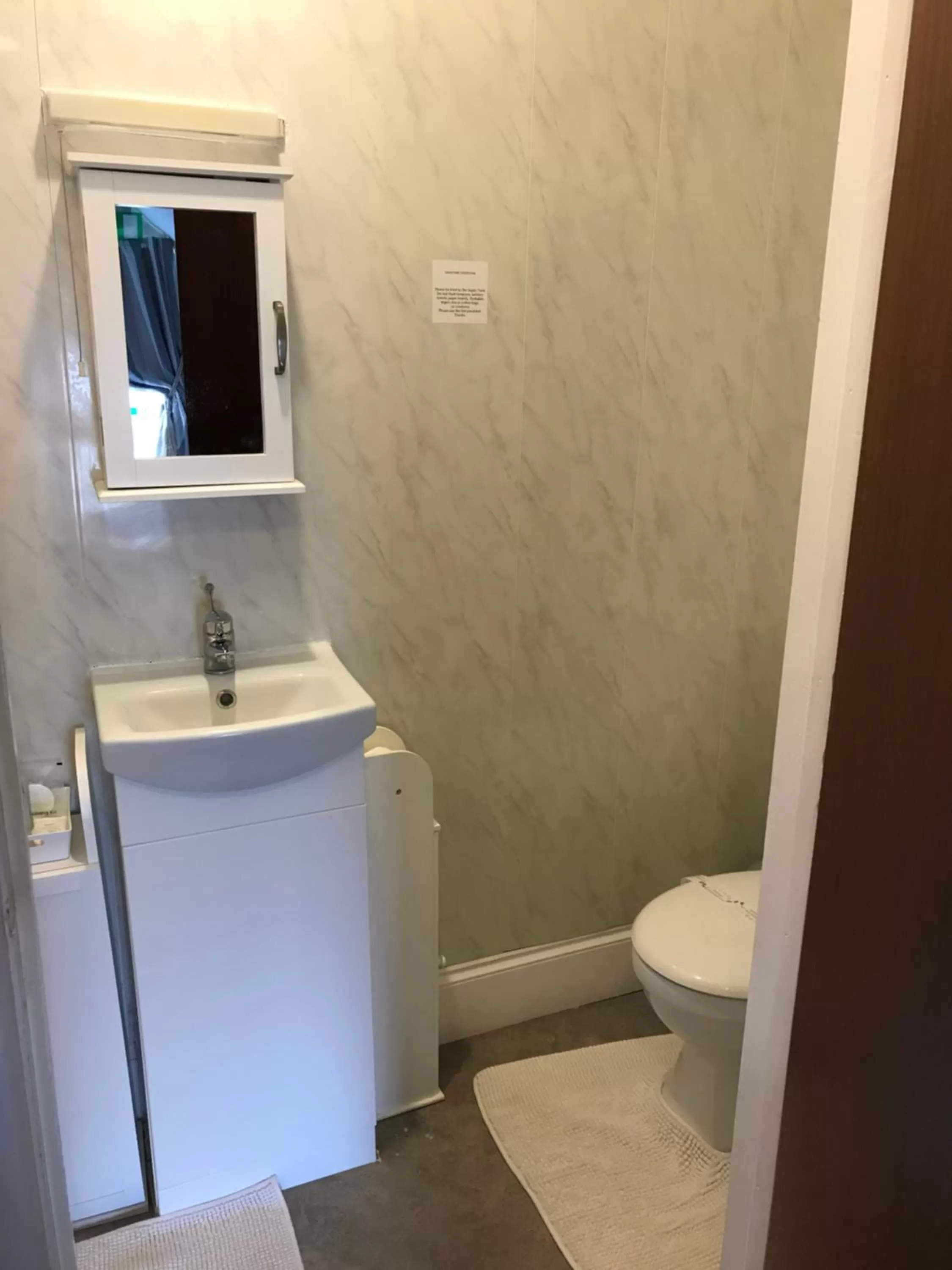 Bathroom in Atlantic View B&B