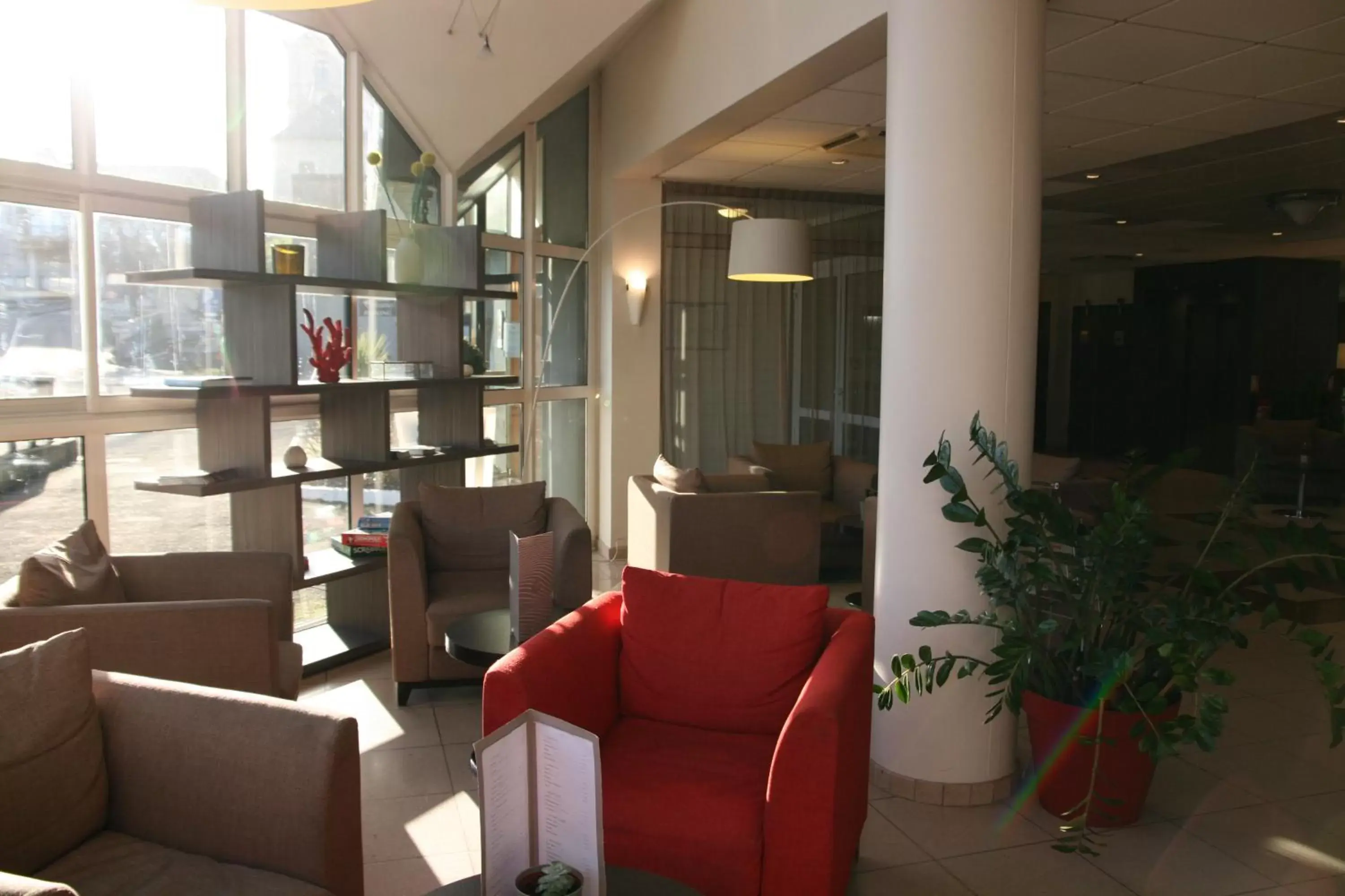 Lobby or reception in Escale Oceania Vannes Centre
