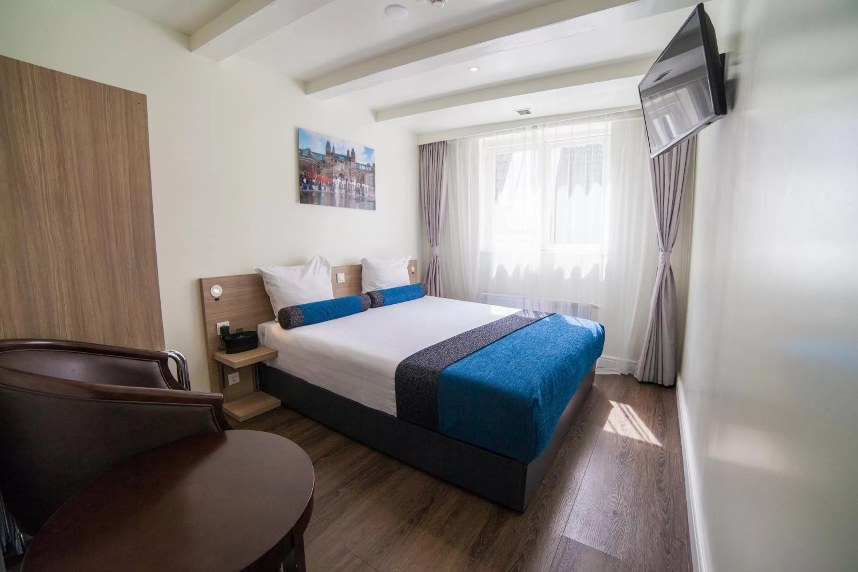 Photo of the whole room, Bed in Hotel Library Amsterdam