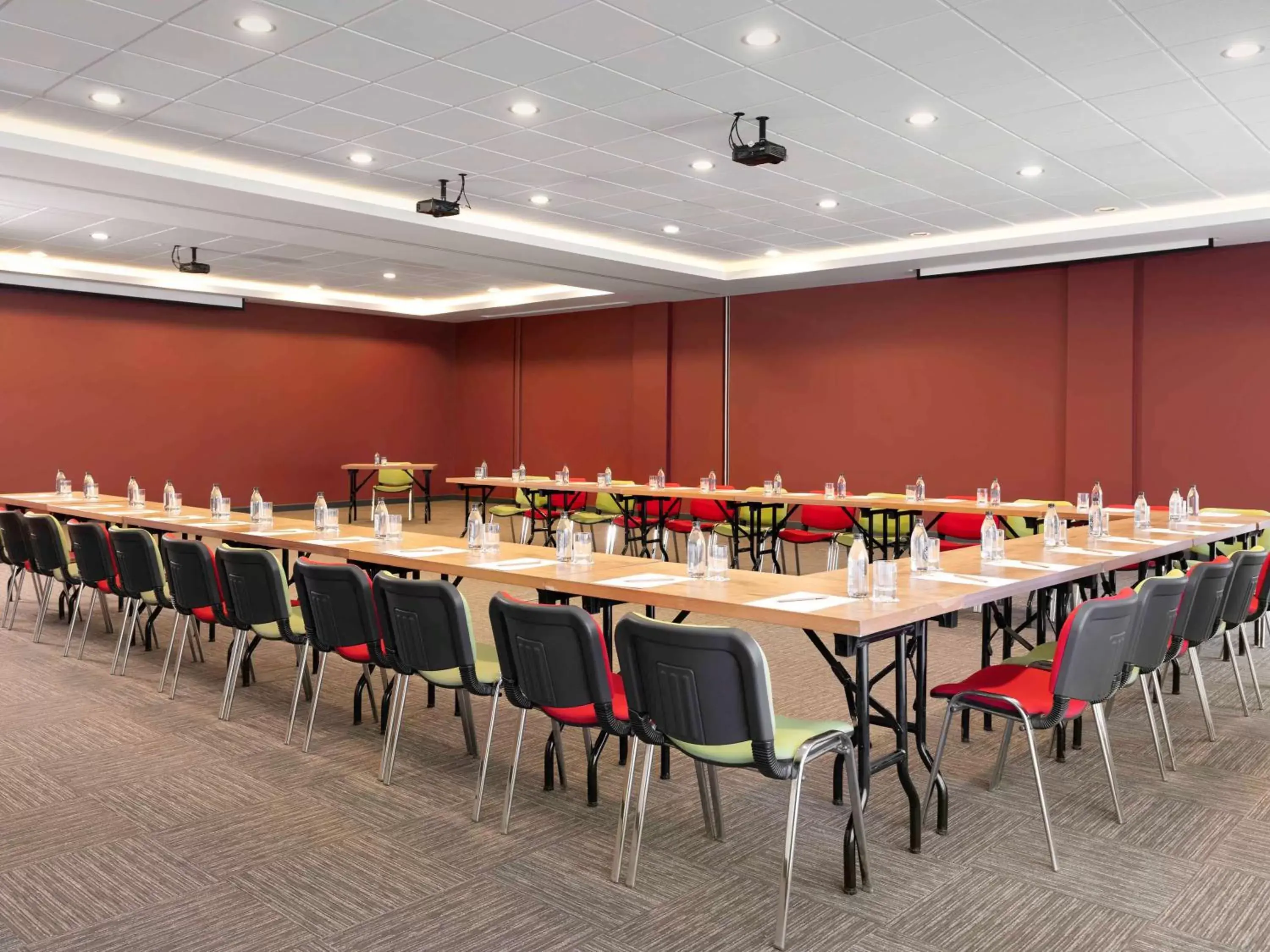 Meeting/conference room in ibis Ankara Airport Hotel