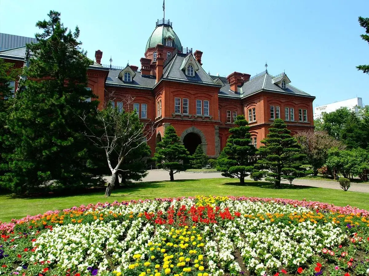 Nearby landmark, Property Building in Hotel Wing International Sapporo Susukino