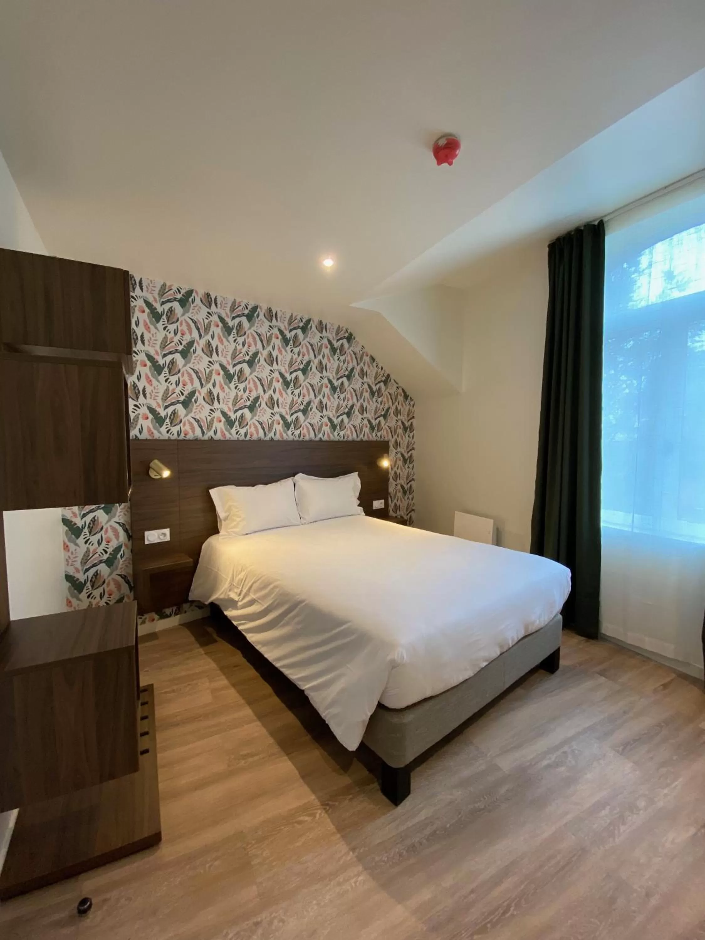 Bed in Mayrena Hotel Restaurant