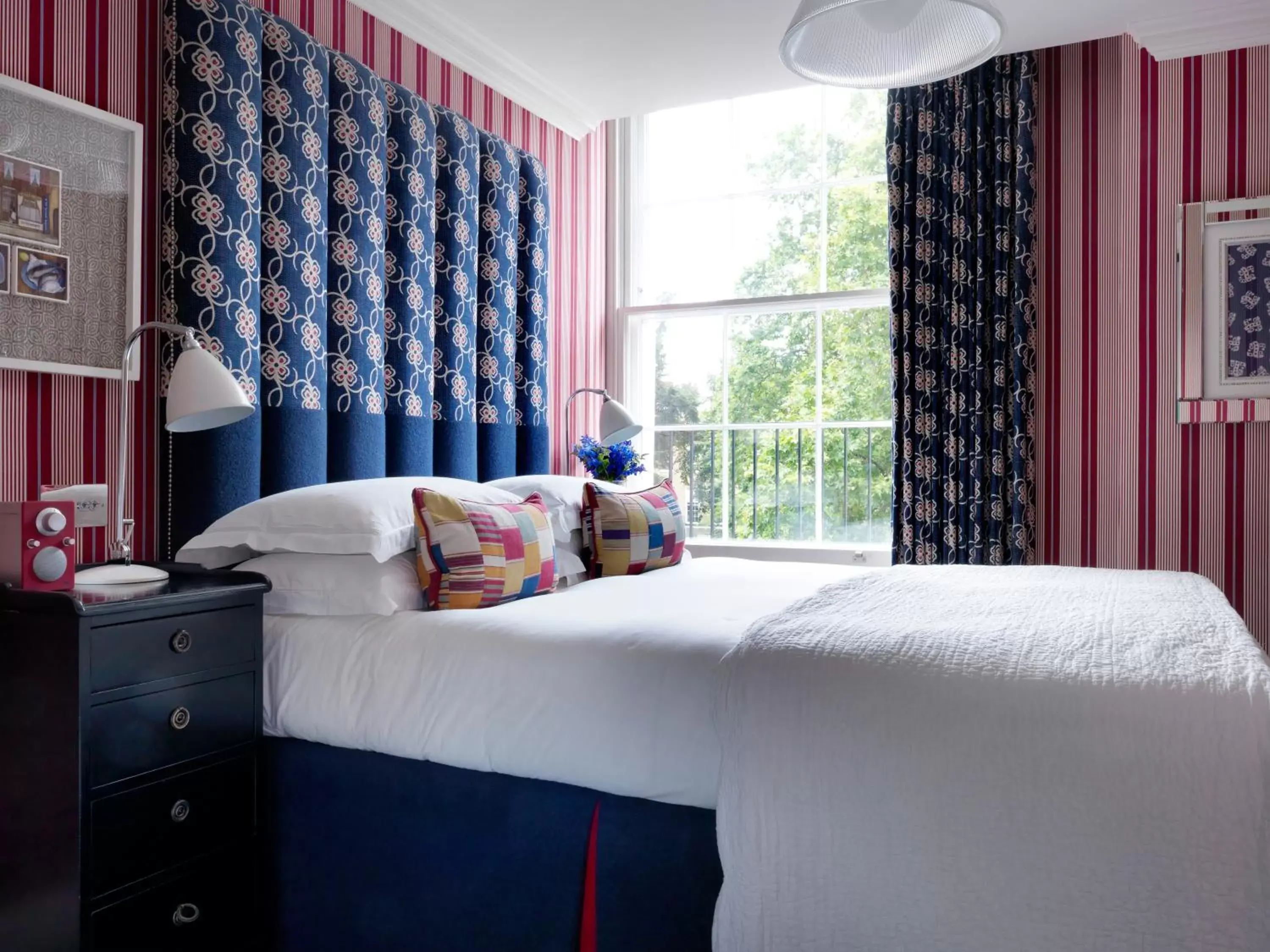 Bed in Dorset Square Hotel, Firmdale Hotels