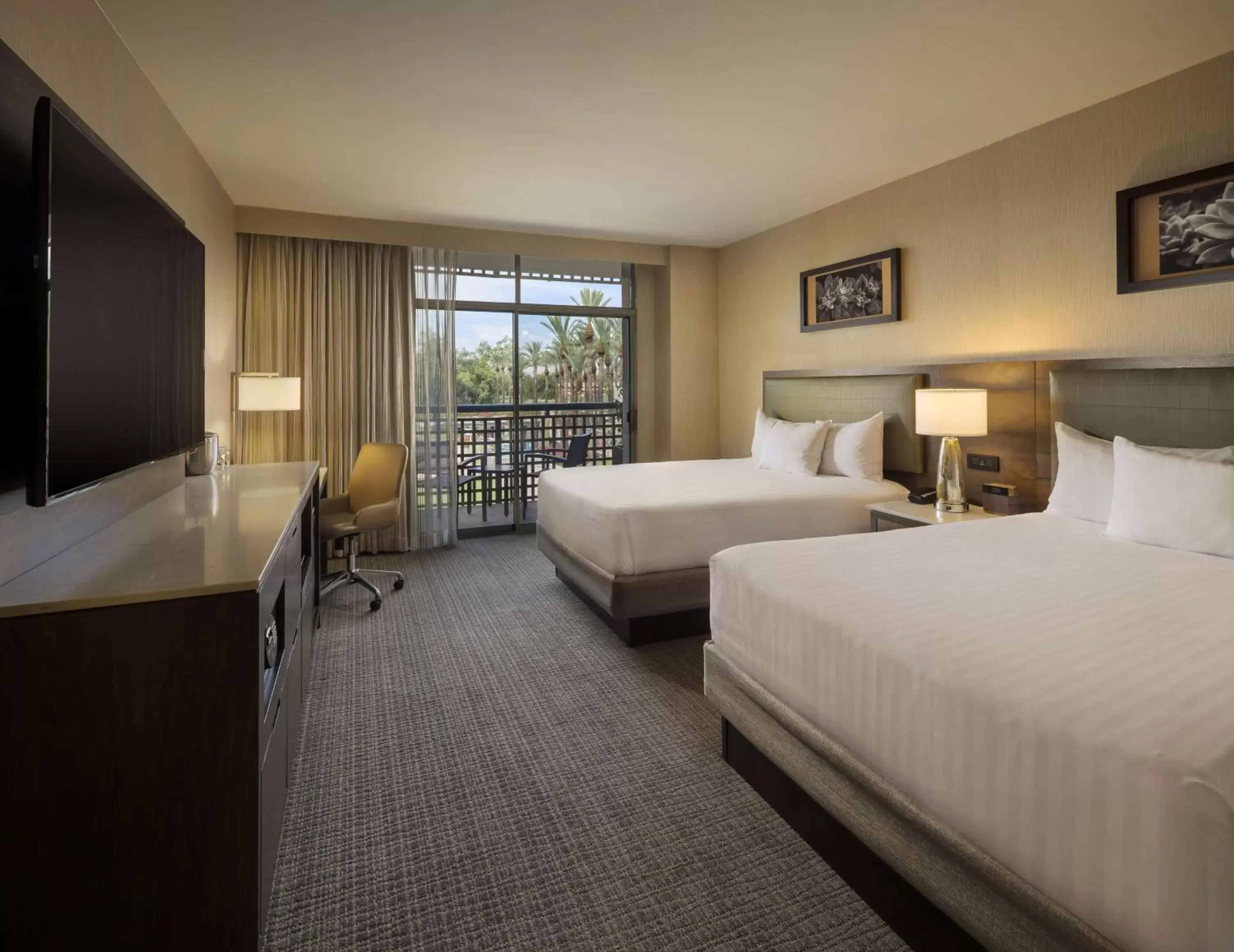 Bedroom in Hyatt Regency Scottsdale Resort and Spa