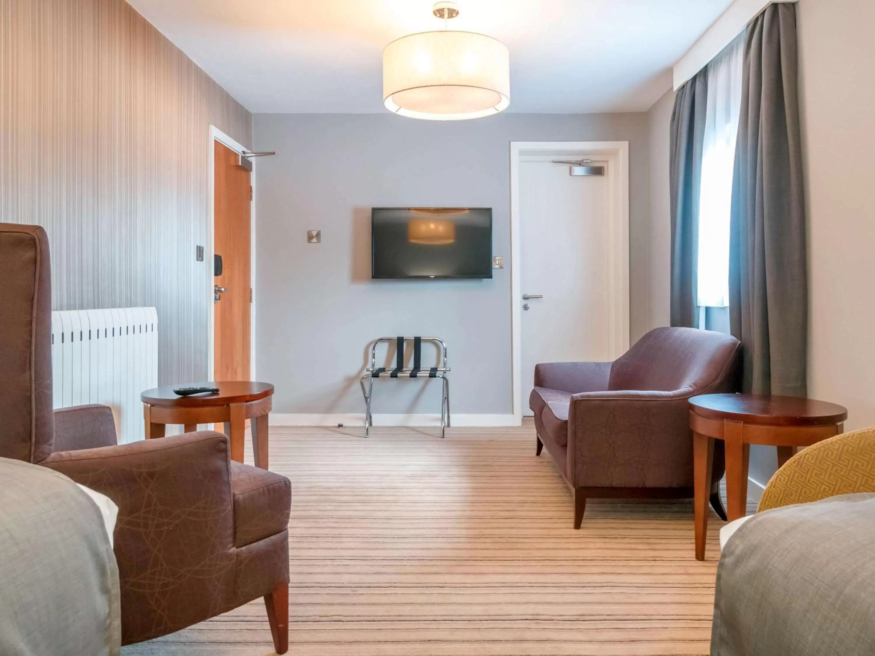 Photo of the whole room in Garner Hotel Preston Samlesbury by IHG