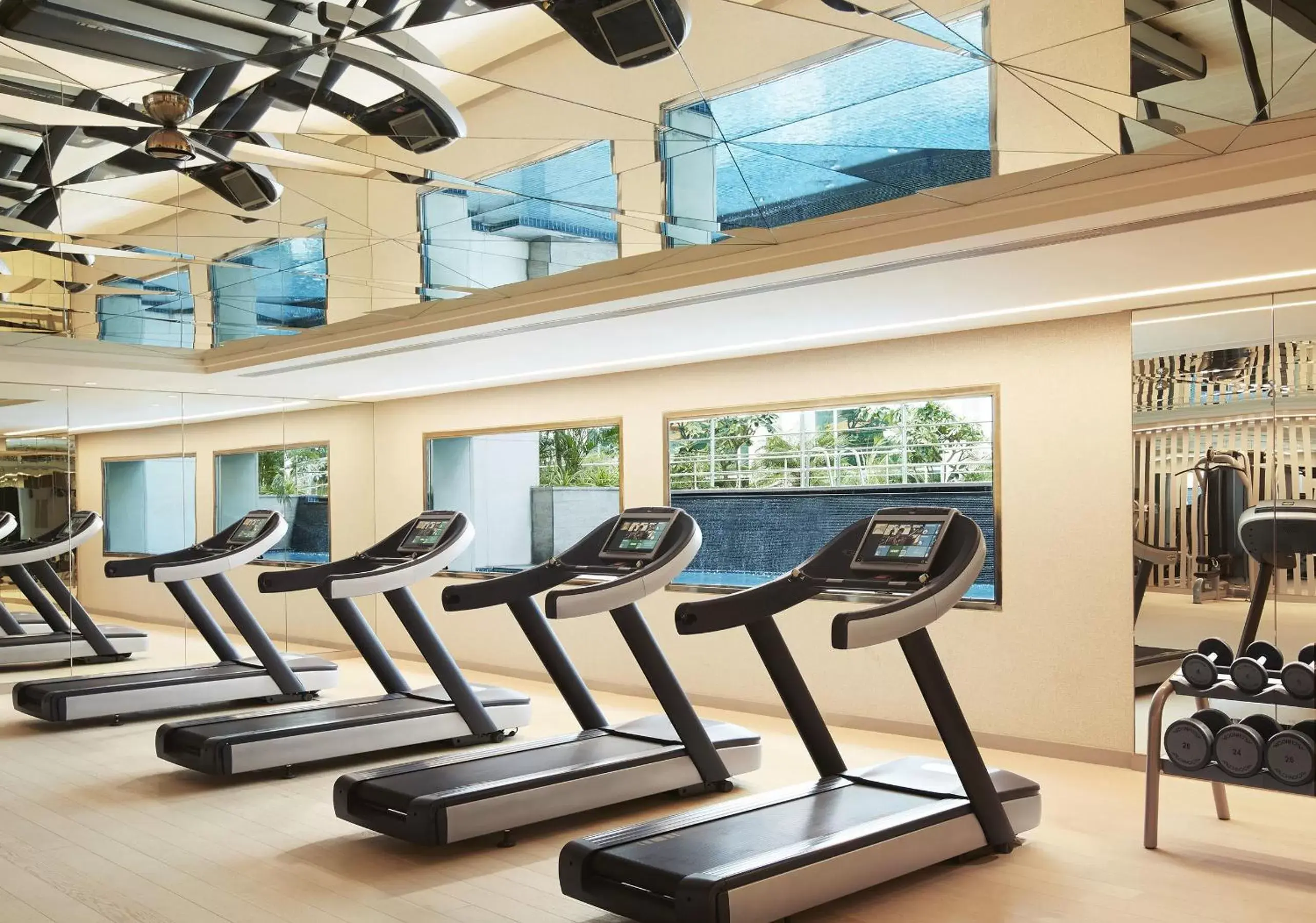 Fitness centre/facilities in Taj Santacruz Fitness centre/facilities in Taj Santacruz