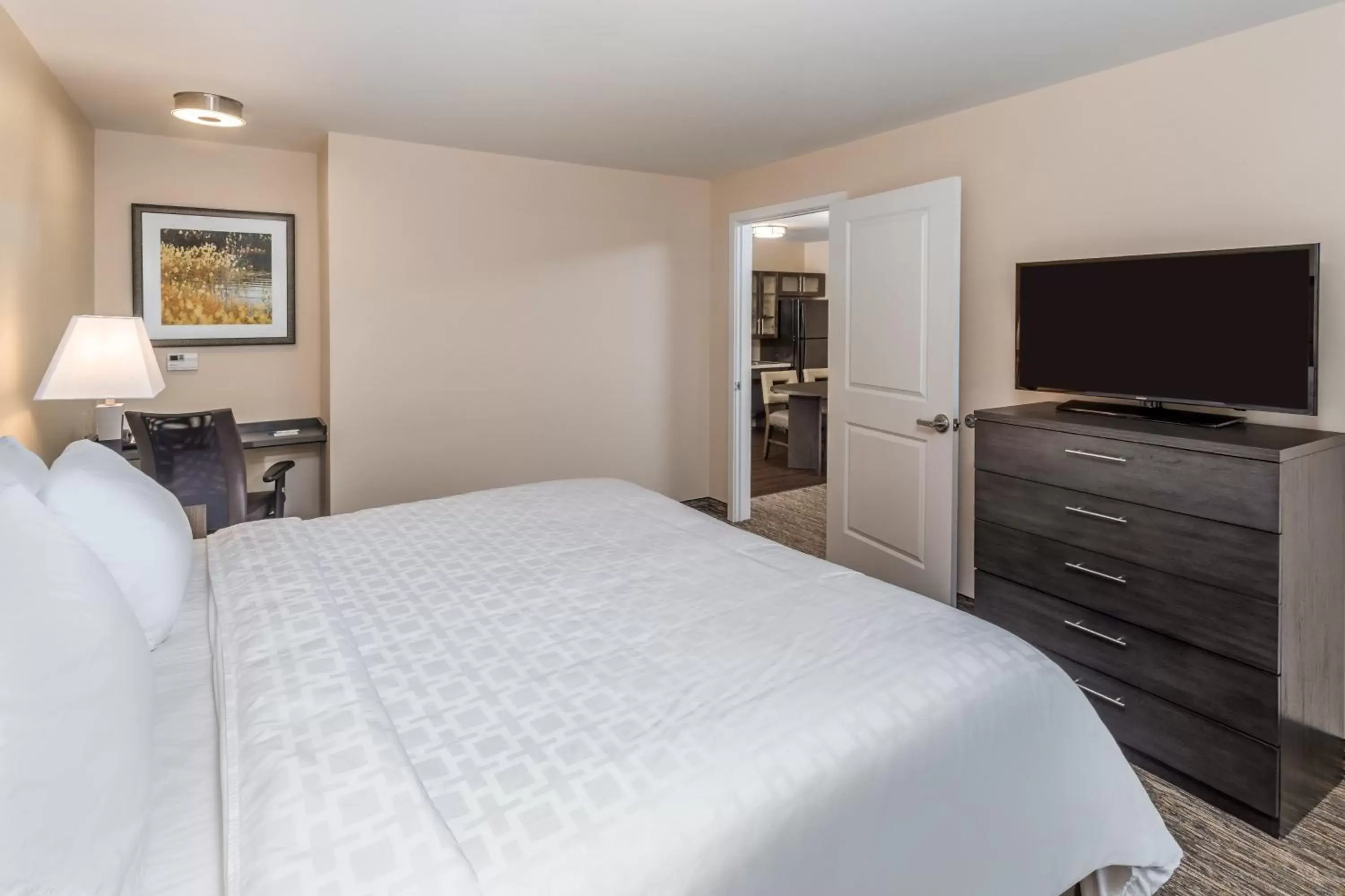 Photo of the whole room, Bed in Candlewood Suites Bensalem - Philadelphia Area, an IHG Hotel