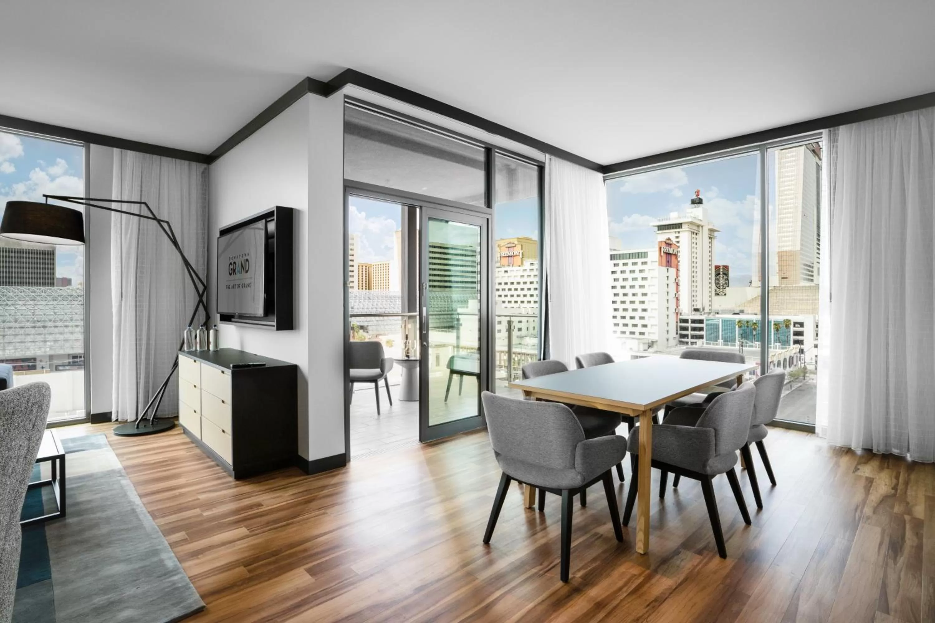 Dining area in Downtown Grand Hotel & Casino