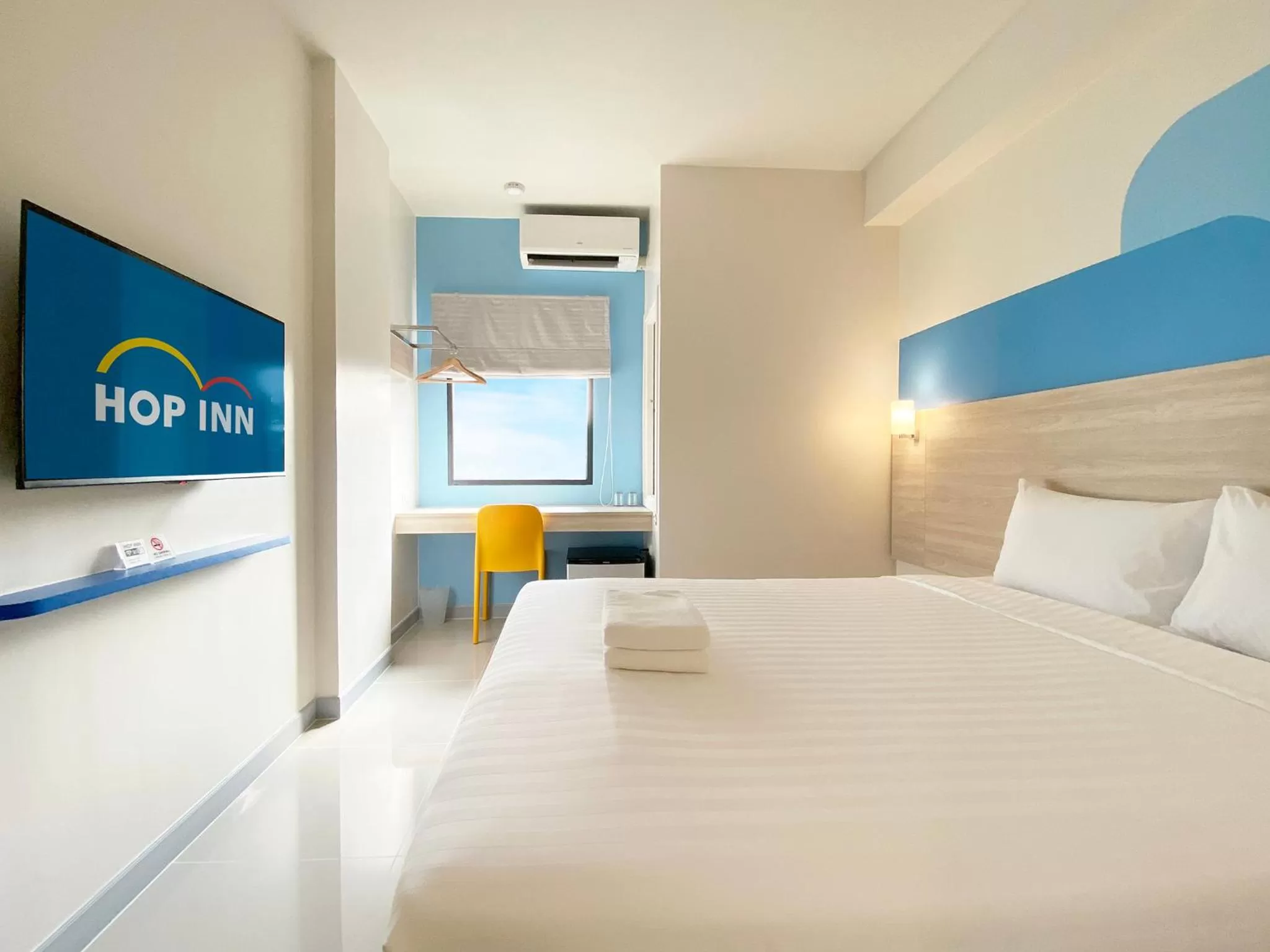 Bedroom, Bed in HOP INN Bangkok Krung Thonburi Station