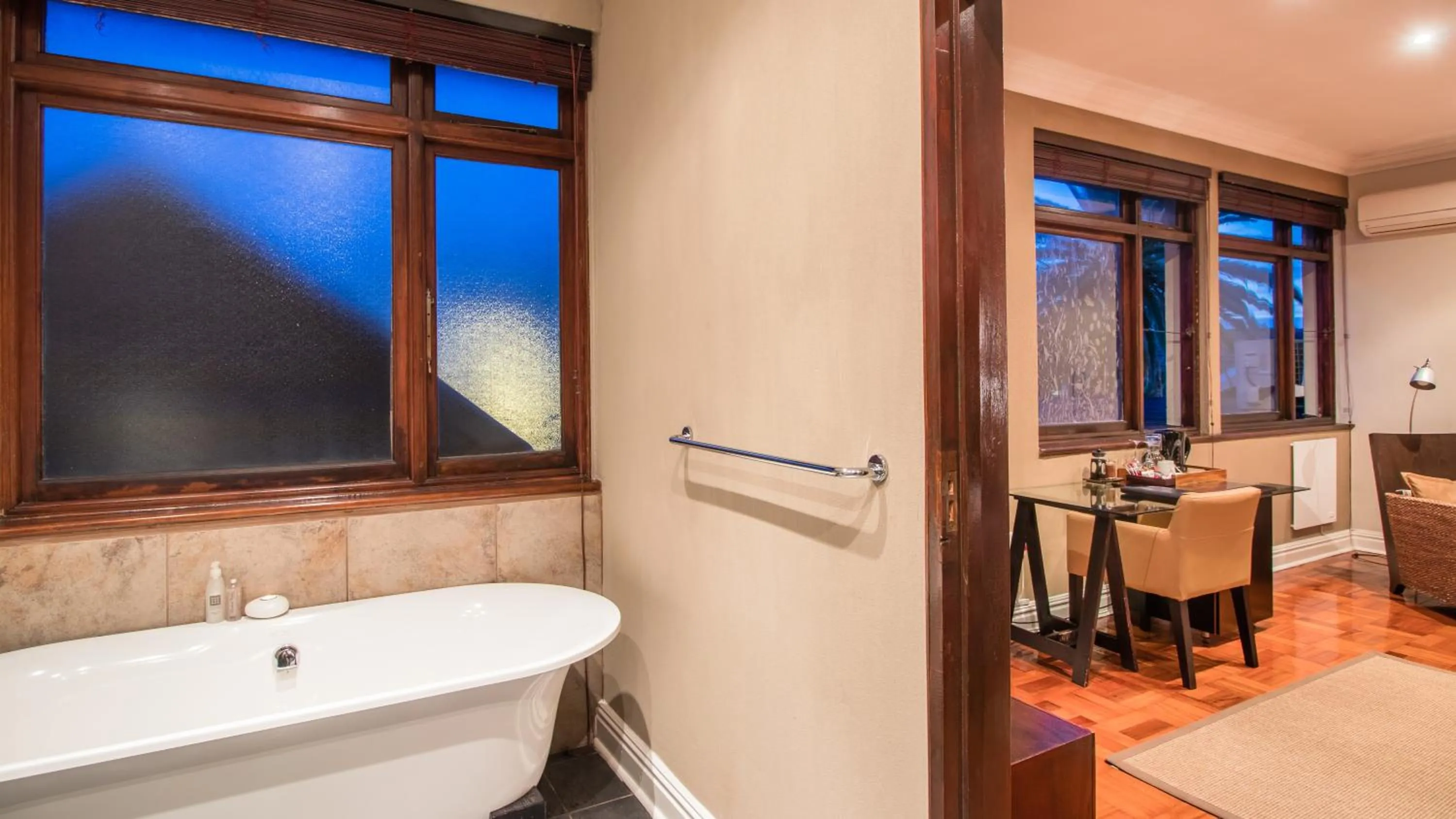 Bathroom in Manor 38