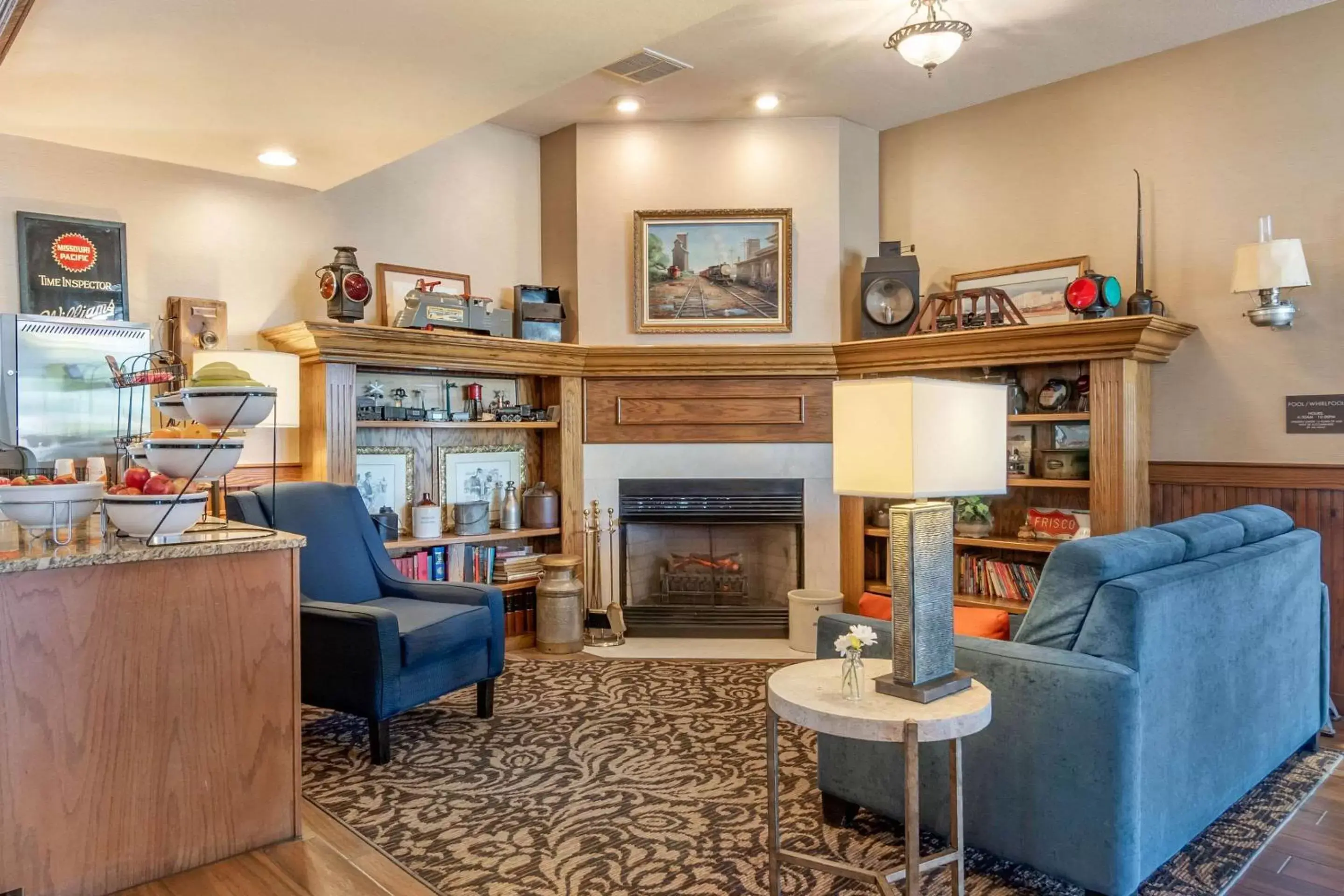 Lobby or reception, Seating Area in Comfort Inn Sedalia Station