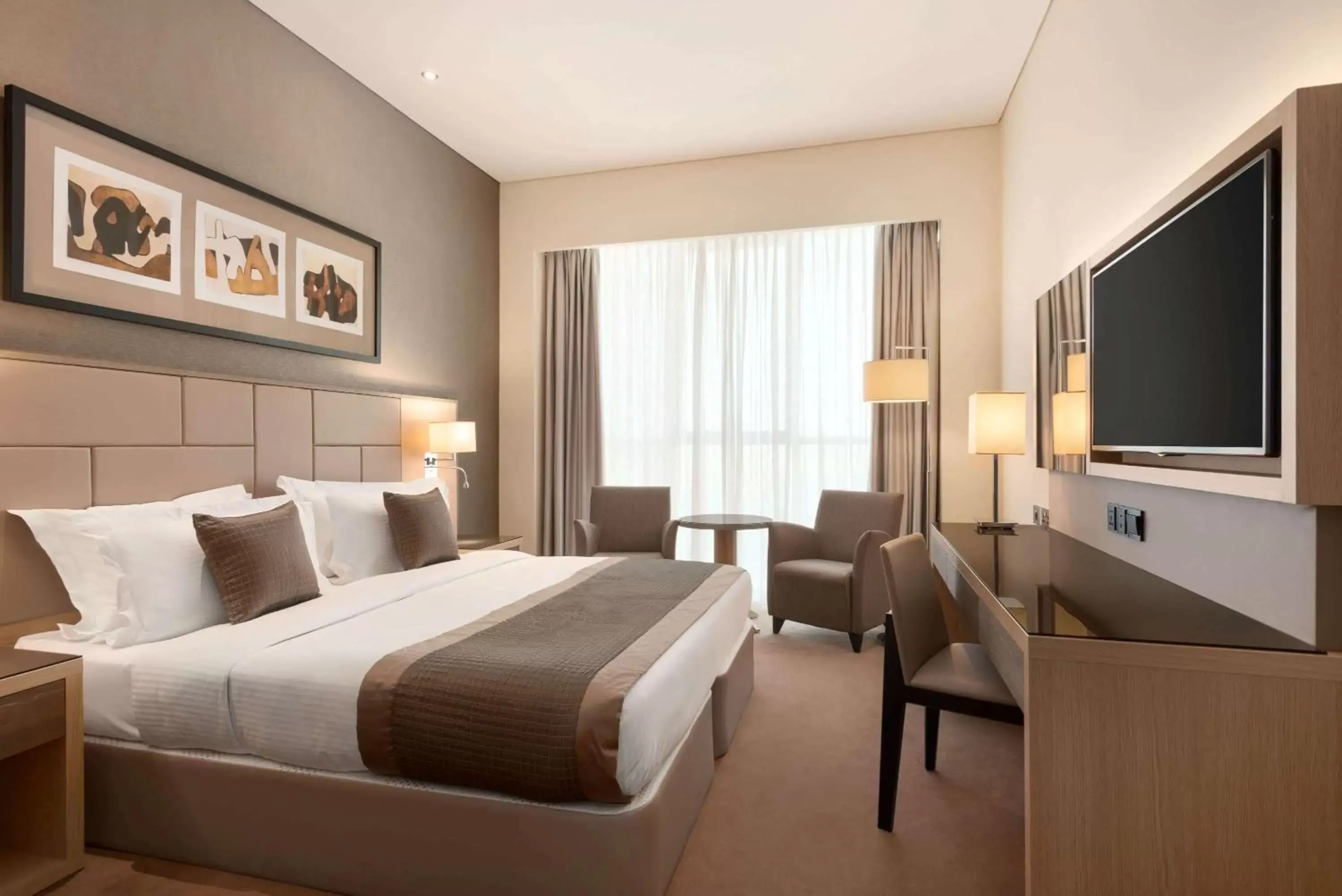 Photo of the whole room, Bed in TRYP by Wyndham Abu Dhabi City Center