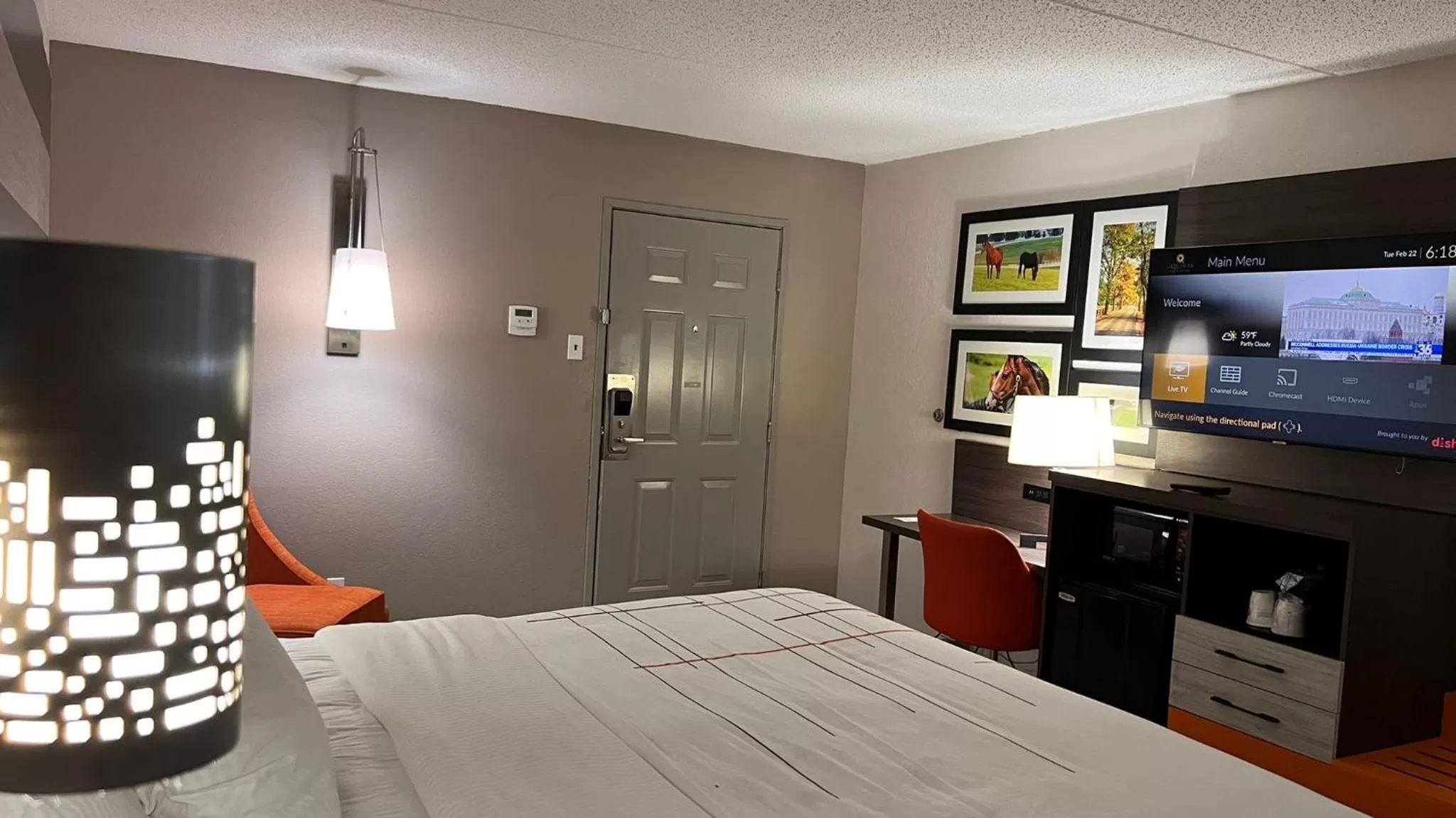 Bedroom, Bed in La Quinta Inn Lexington-Horse Park