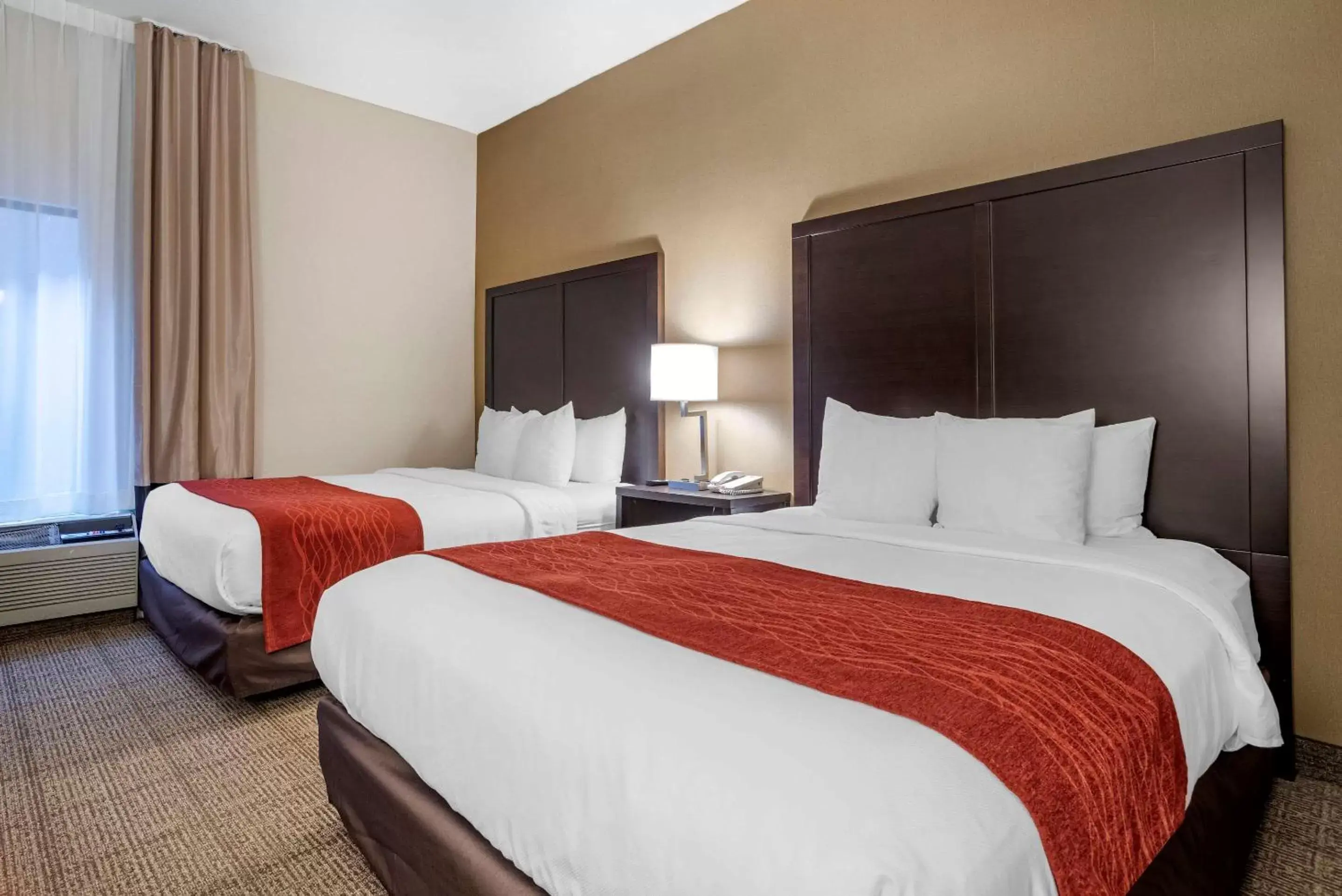 Photo of the whole room, Bed in Comfort Inn Towson Photo of the whole room, Bed in Comfort Inn Towson