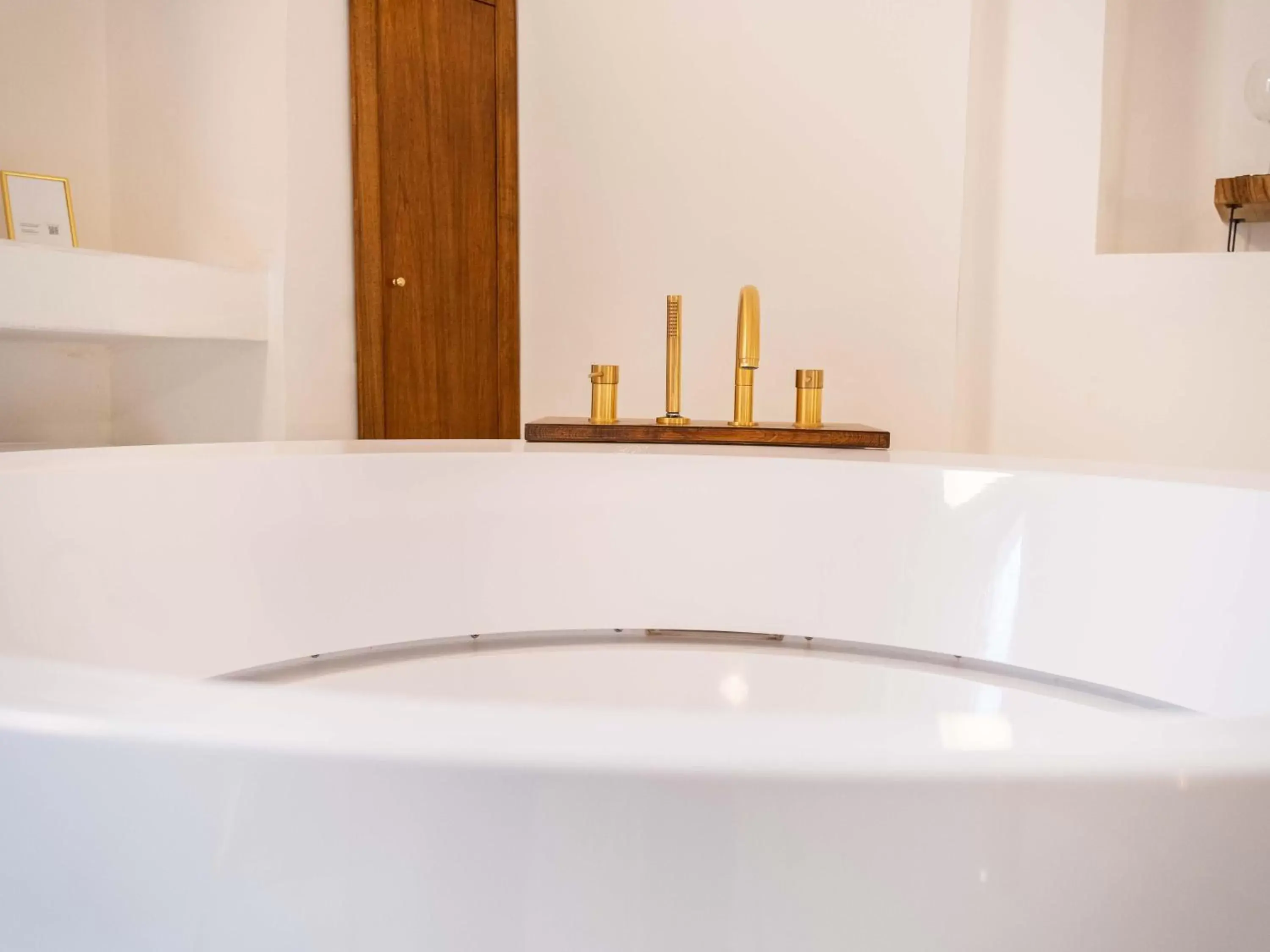 Bathroom in Dama Bianca Boutique Hotel Ostuni