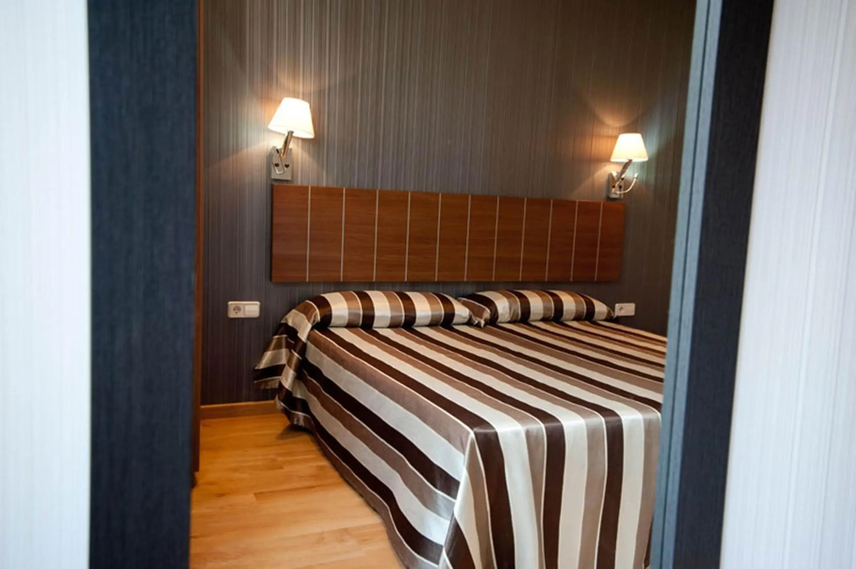 Bed in Hostal Bcn 46 Bed in Hostal Bcn 46