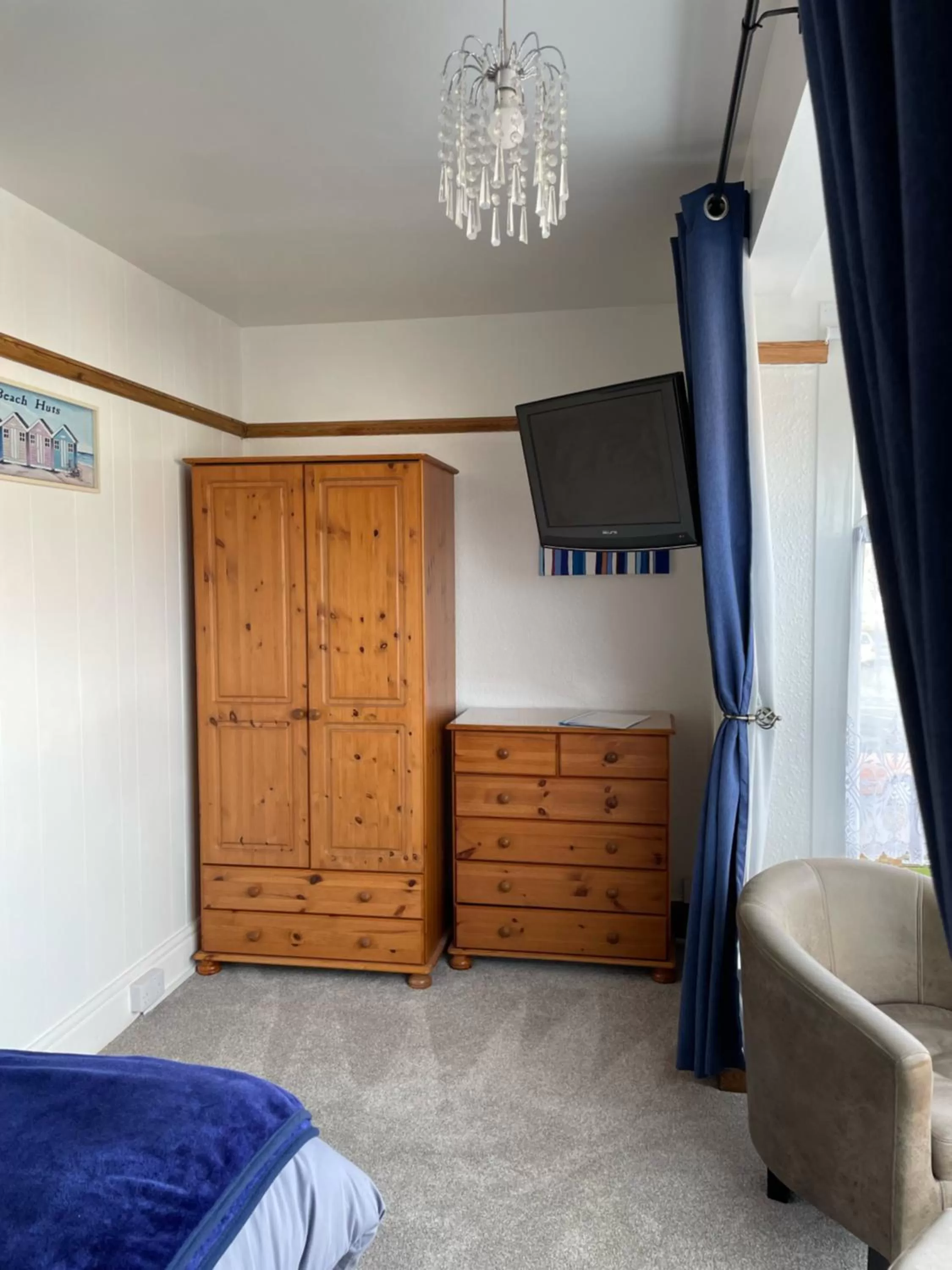 TV and multimedia, TV/Entertainment Center in Whiteways Guest House