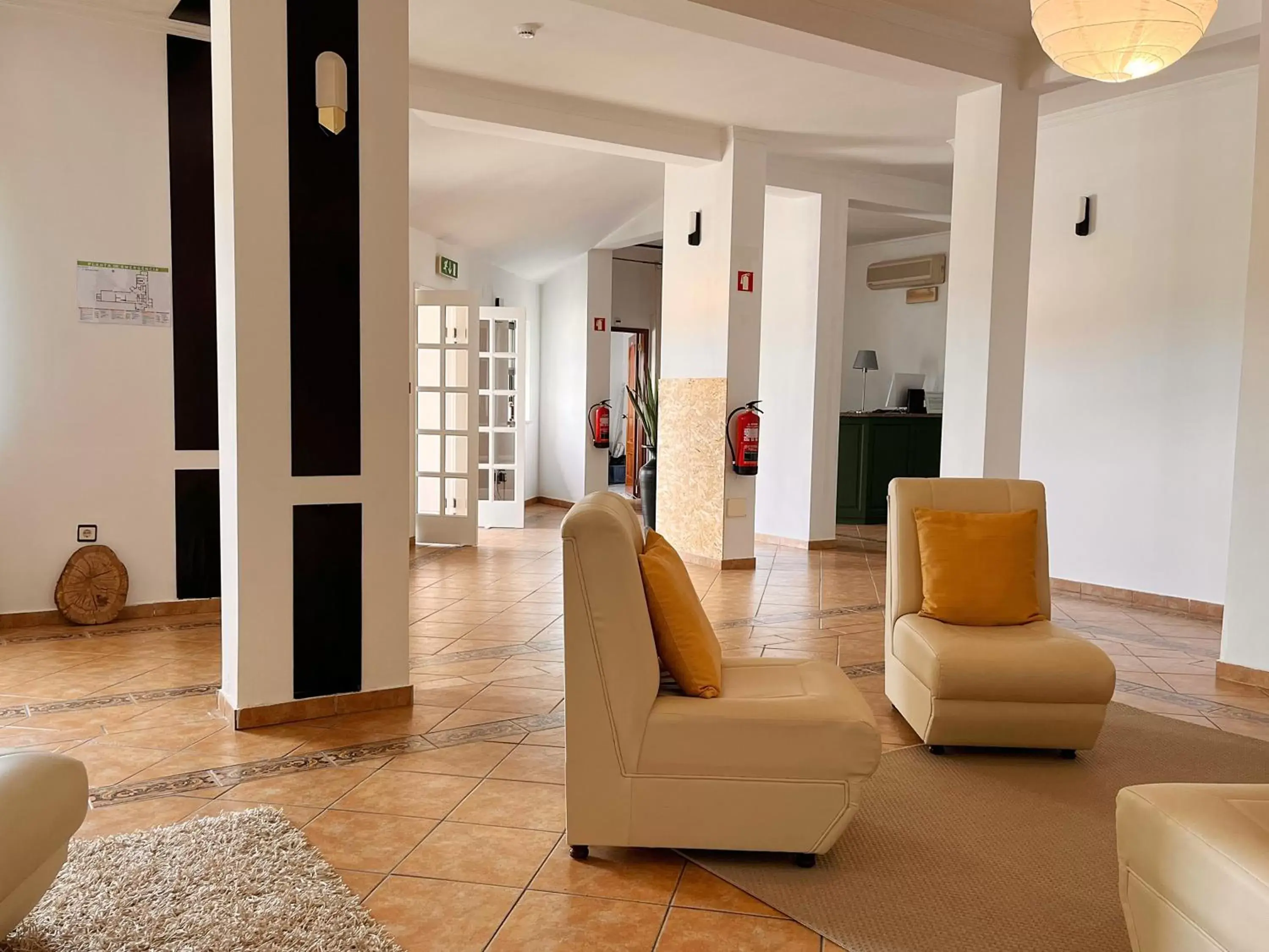 Living room, Seating Area in Vinhais Hotel