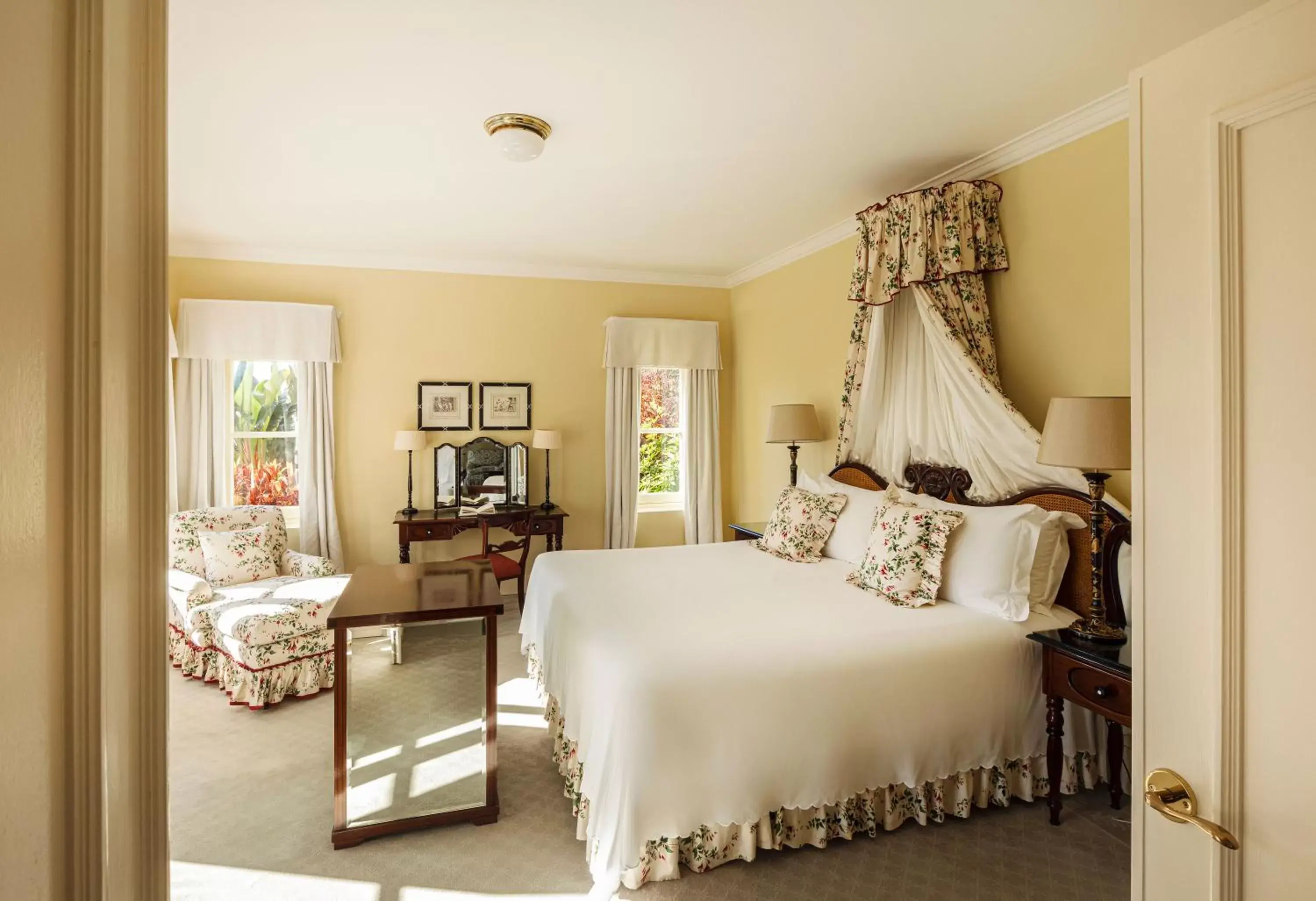 Bedroom, Bed in Reid's Palace, A Belmond Hotel, Madeira