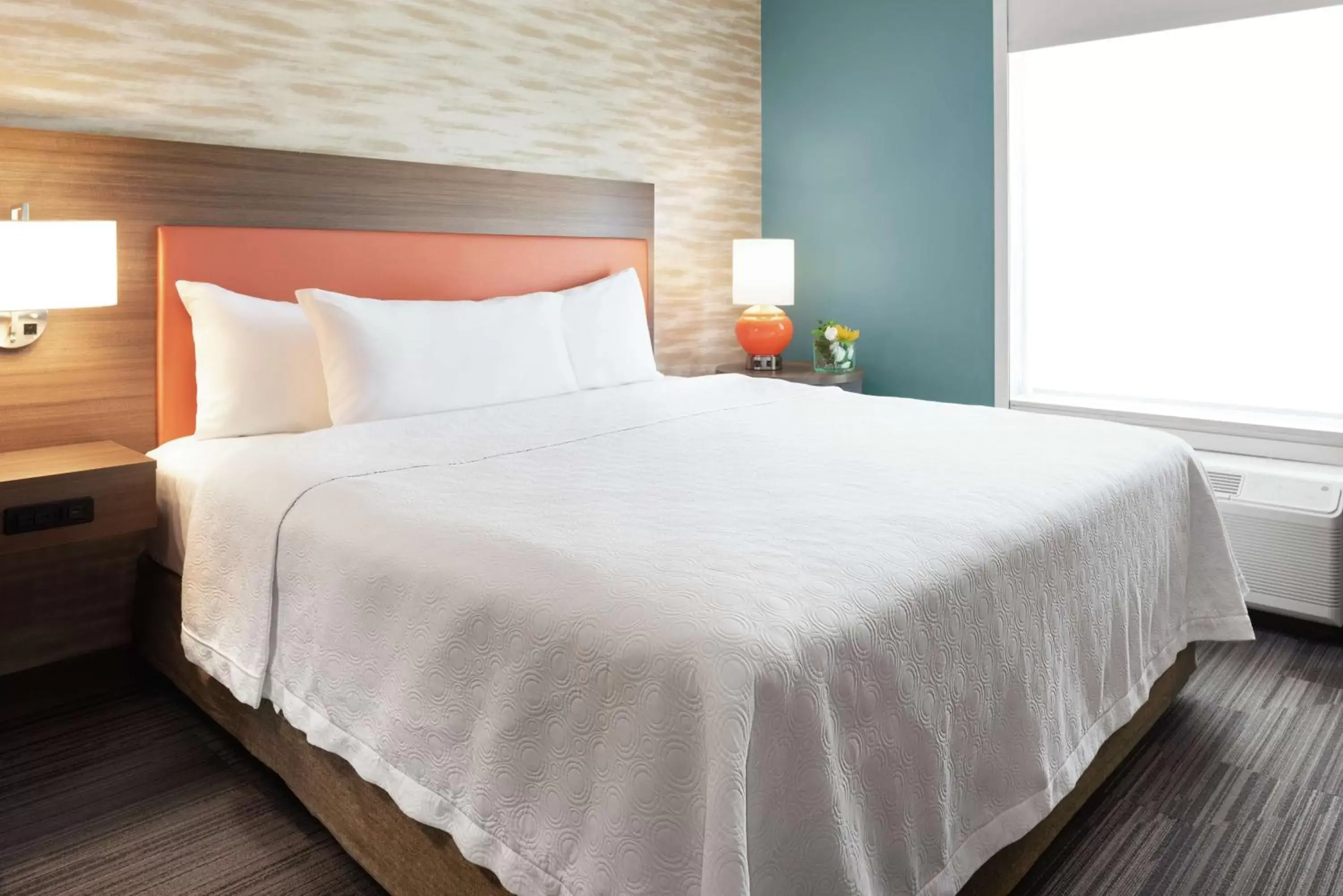 Bed in Home2 Suites By Hilton Bismarck Bed in Home2 Suites By Hilton Bismarck