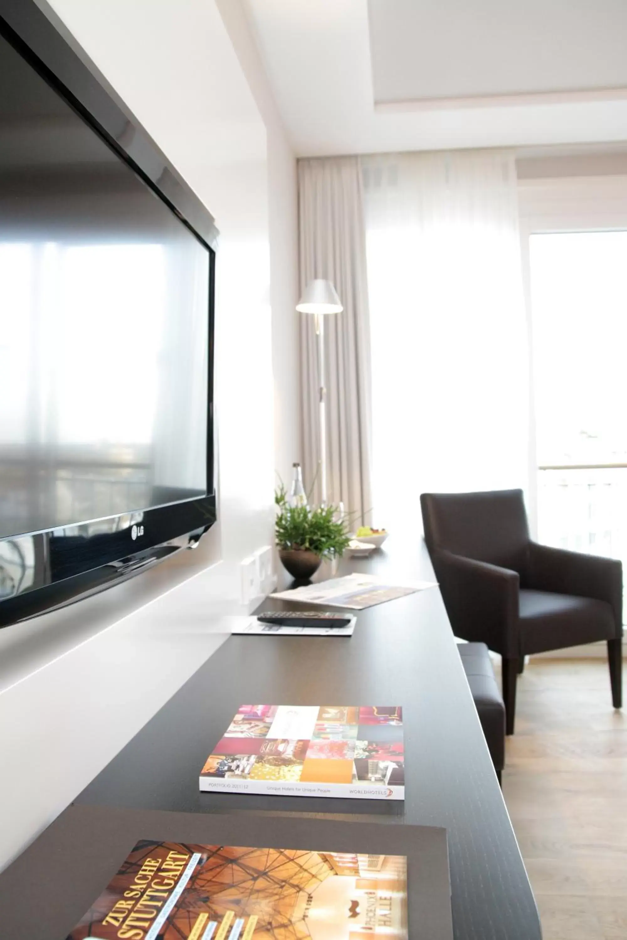 TV and multimedia, TV/Entertainment Center in Parkhotel Stuttgart Messe-Airport