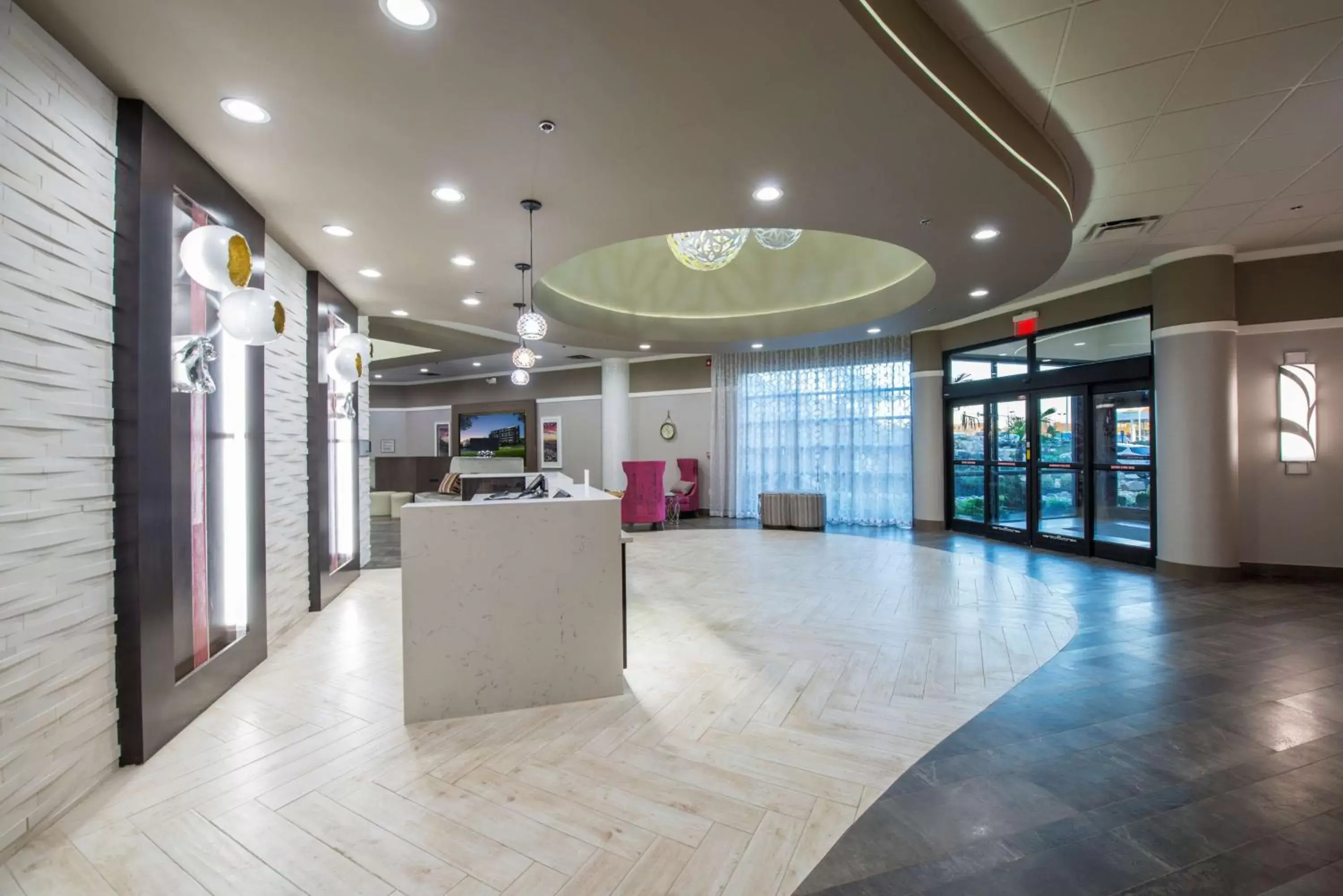 Lobby or reception, Lobby/Reception in DoubleTree by Hilton Winston Salem - University, NC