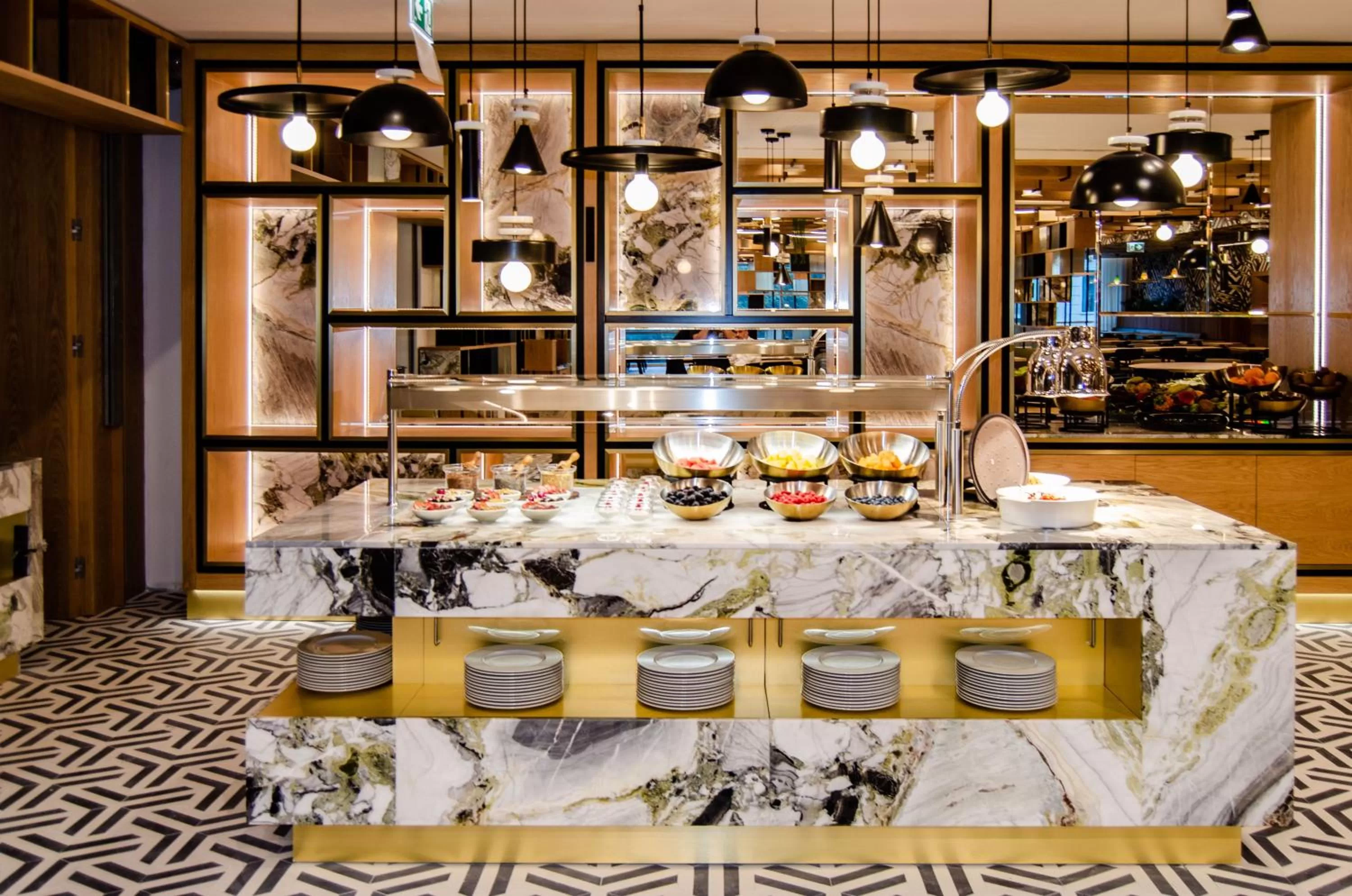 Restaurant/places to eat in EPIC SANA Marquês Hotel