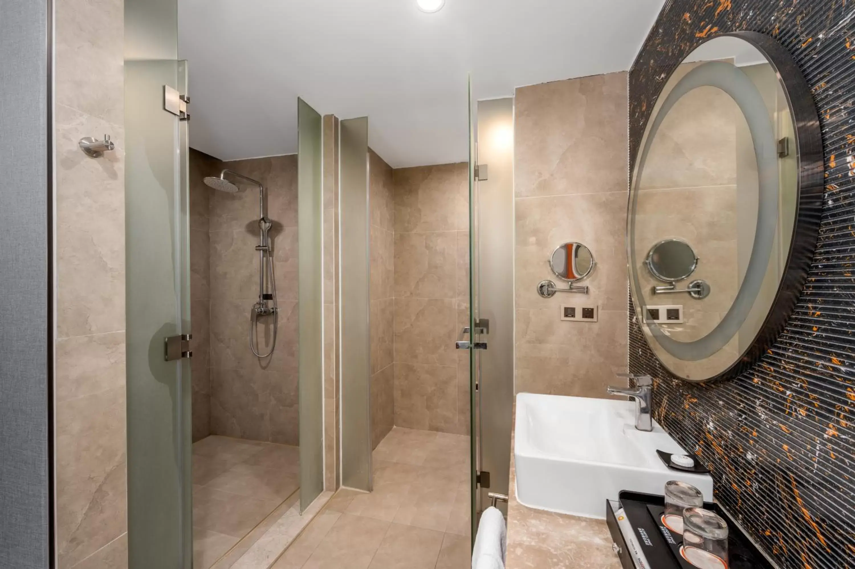 Deluxe Twin Room in 广州白云国际机场t2航站楼澳斯特精选酒店 Deluxe Twin Room in 广州白云国际机场t2航站楼澳斯特精选酒店