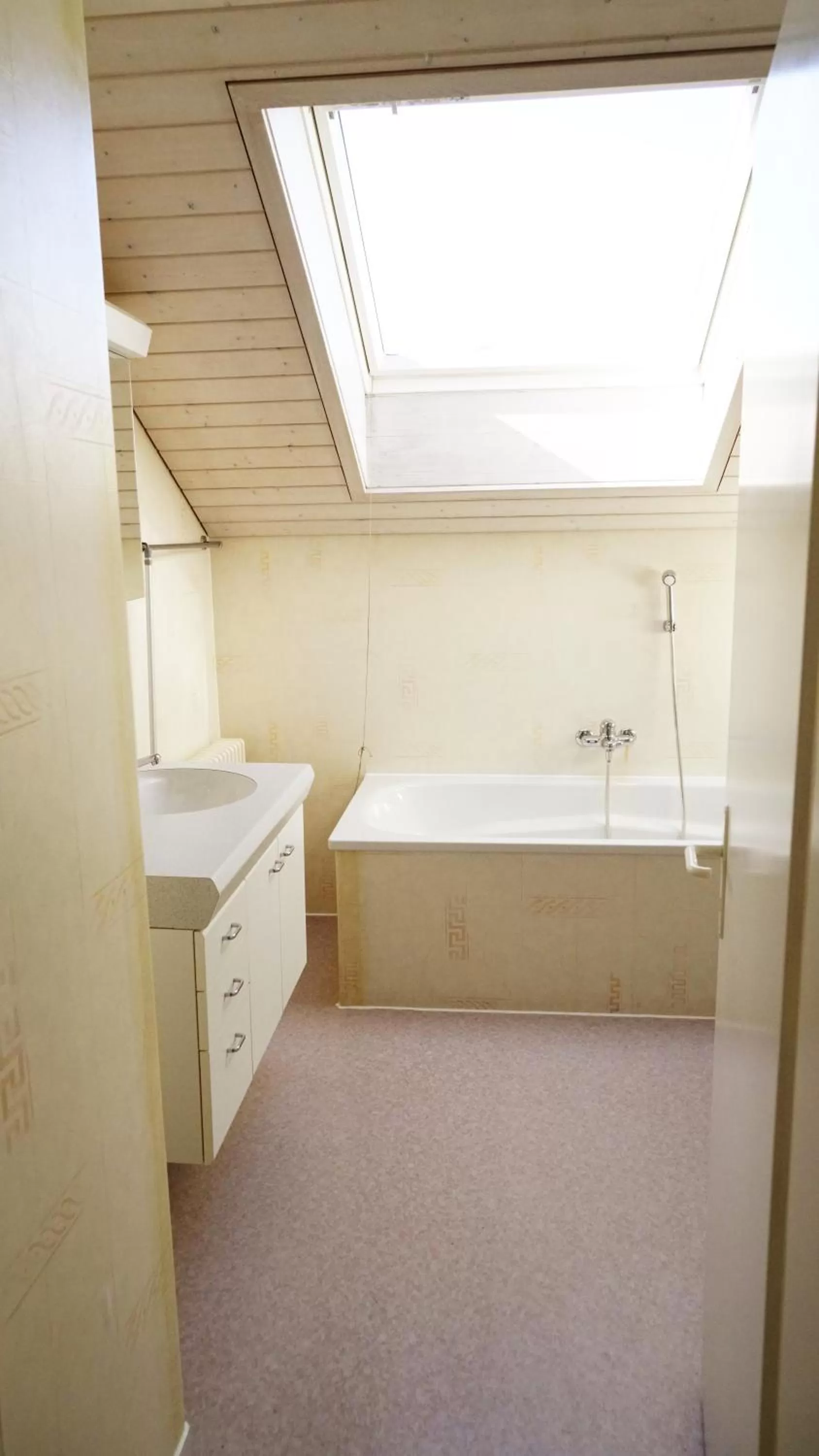 Bathroom in Adventure Guesthouse Interlaken