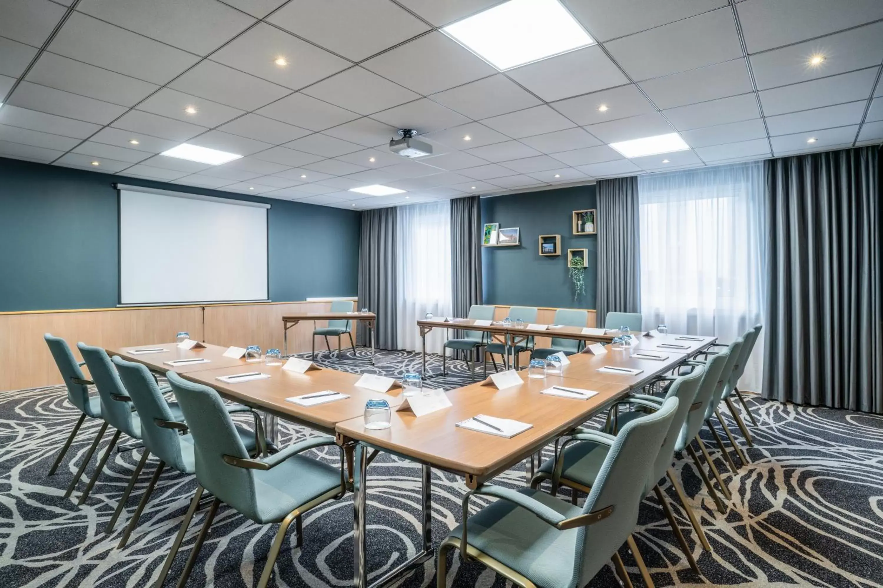 Meeting/conference room in Novotel Glasgow Centre