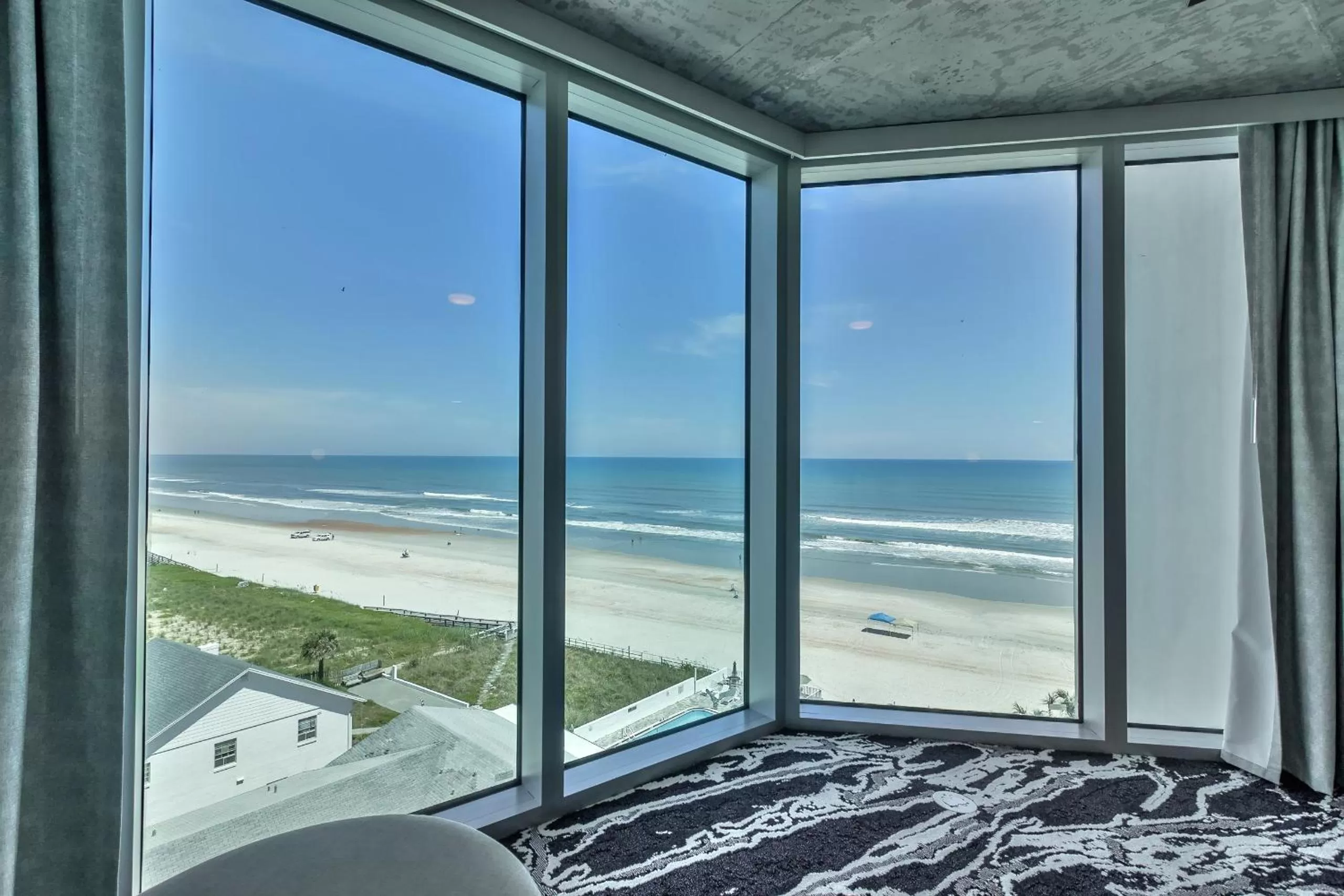 Sea view, Bed in Max Beach Resort