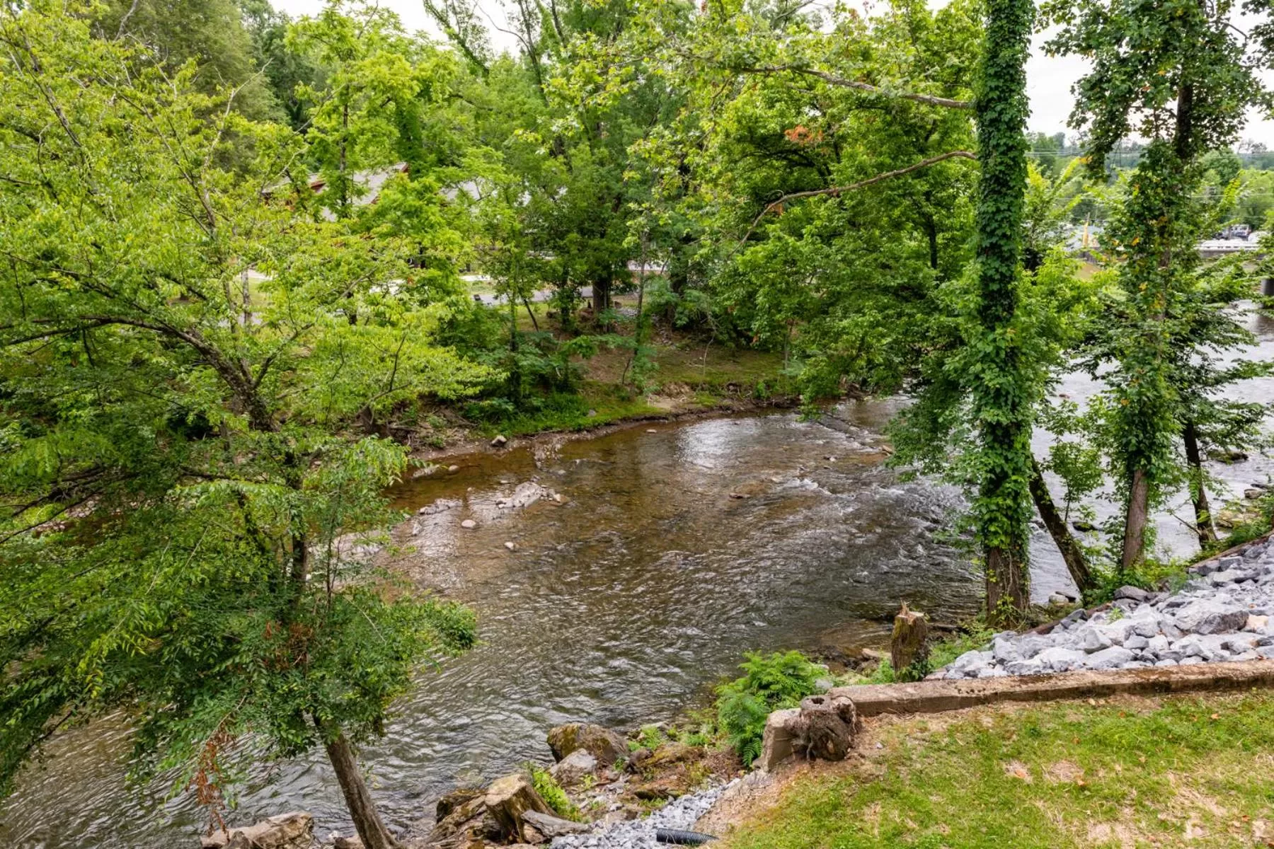 River view in Twin Mountain Inn & Suites