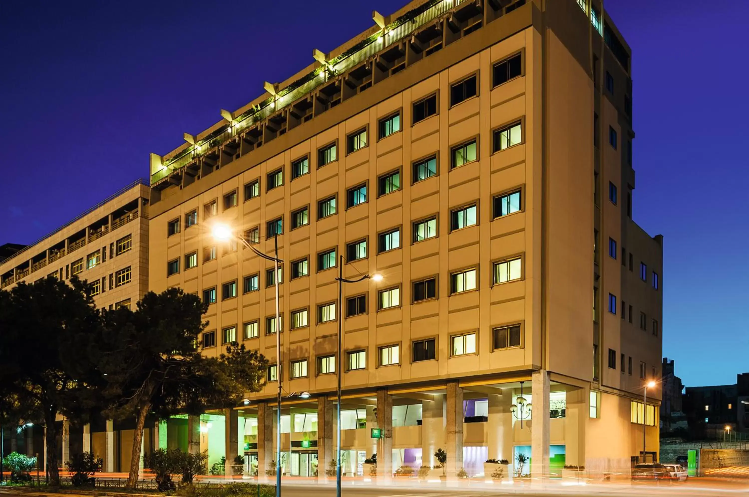 Facade/entrance, Property Building in Ibis Styles Palermo President