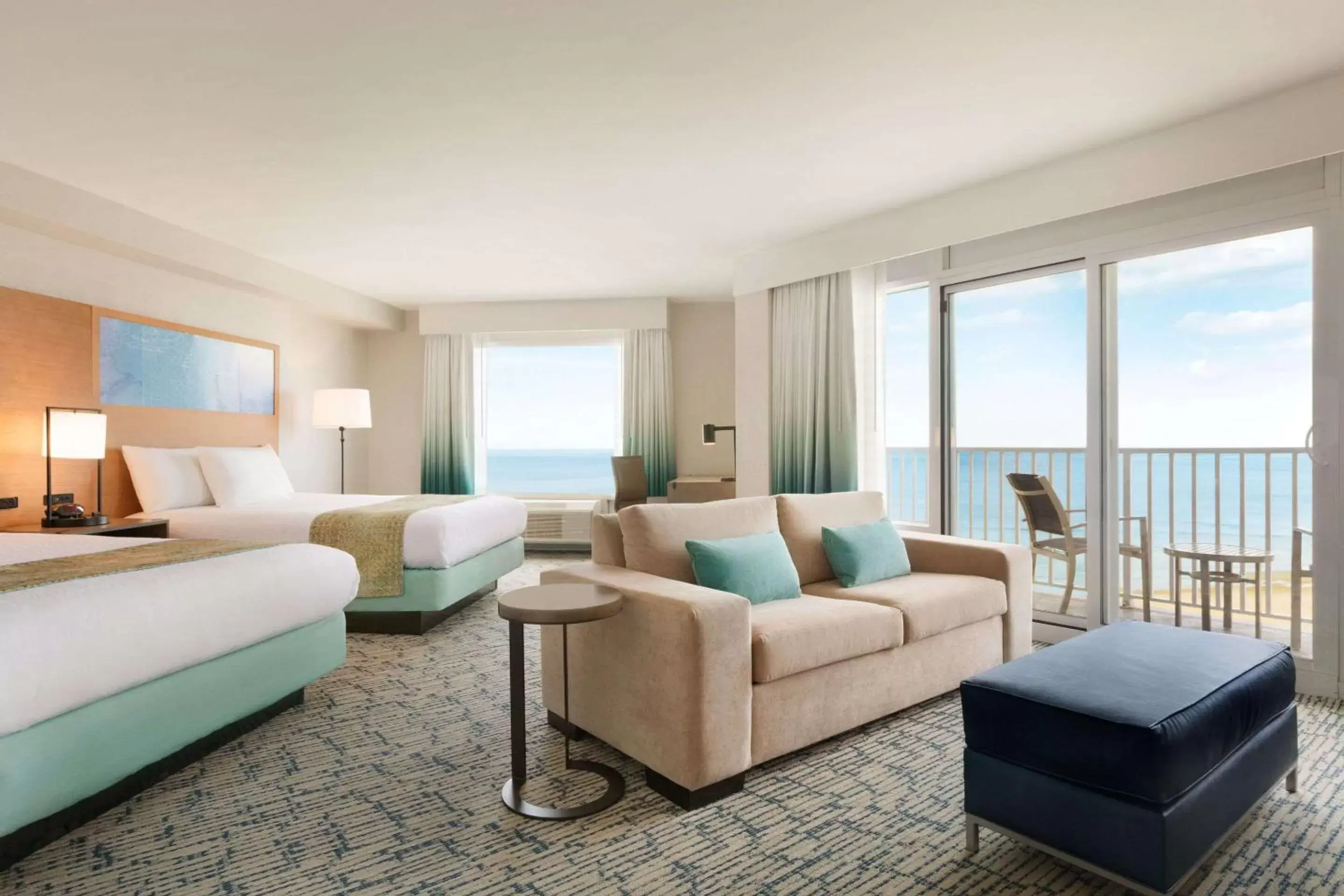 Bedroom, Sea View in Surfbreak Oceanfront Hotel, Ascend Hotel Collection