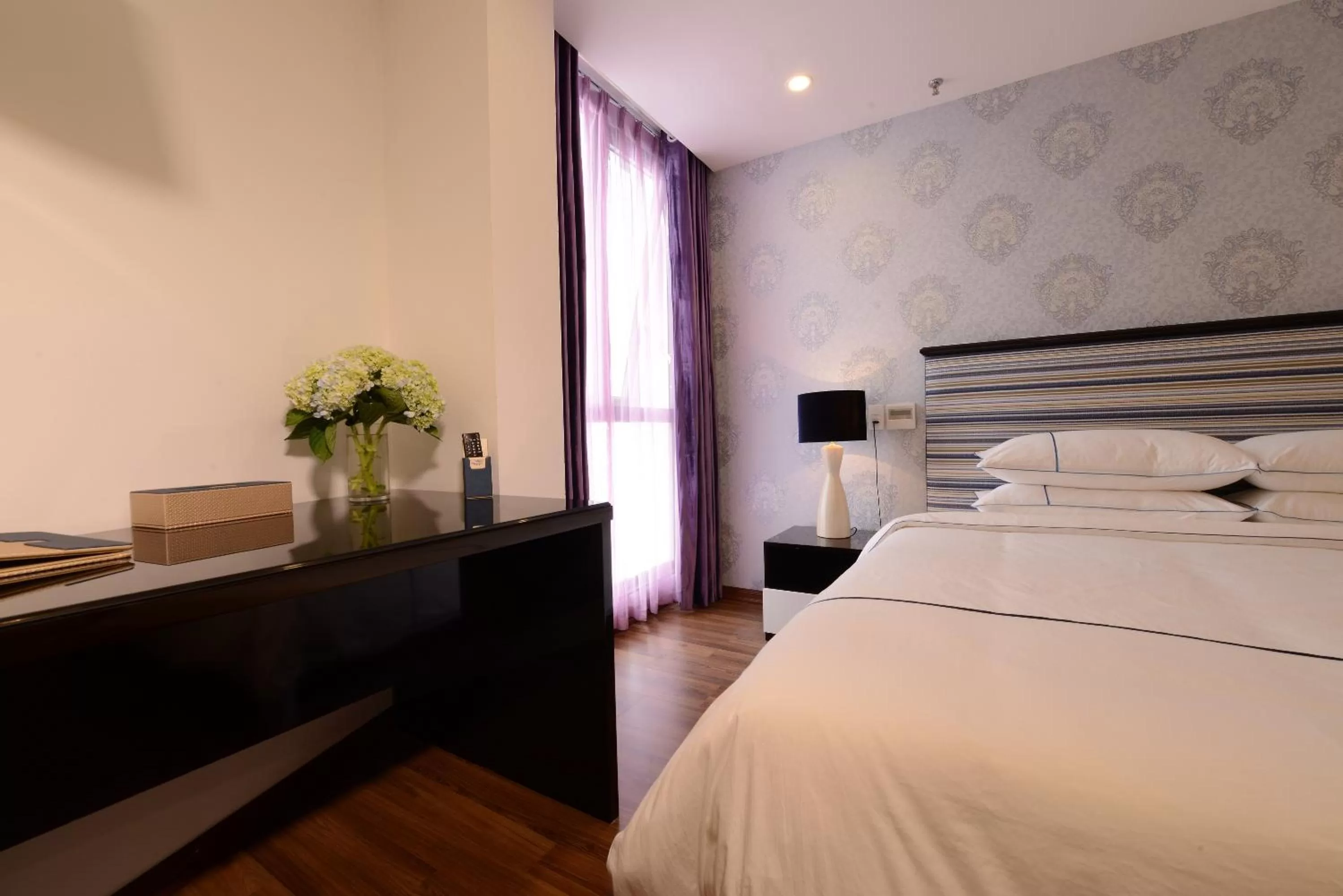 Bed in Hanoi Emerald Waters Hotel & Spa