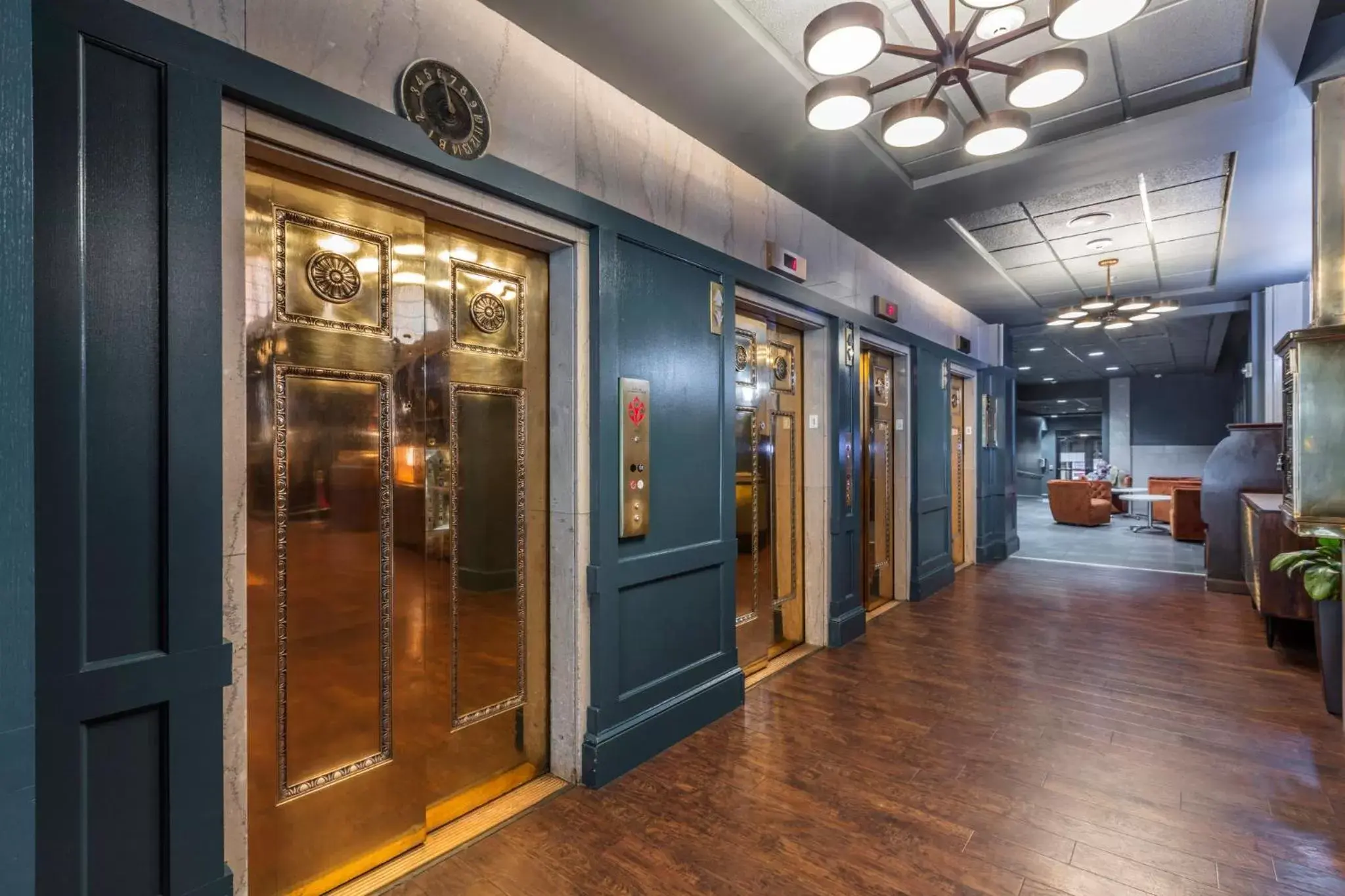 Property building in Hotel Indigo Nashville - The Countrypolitan