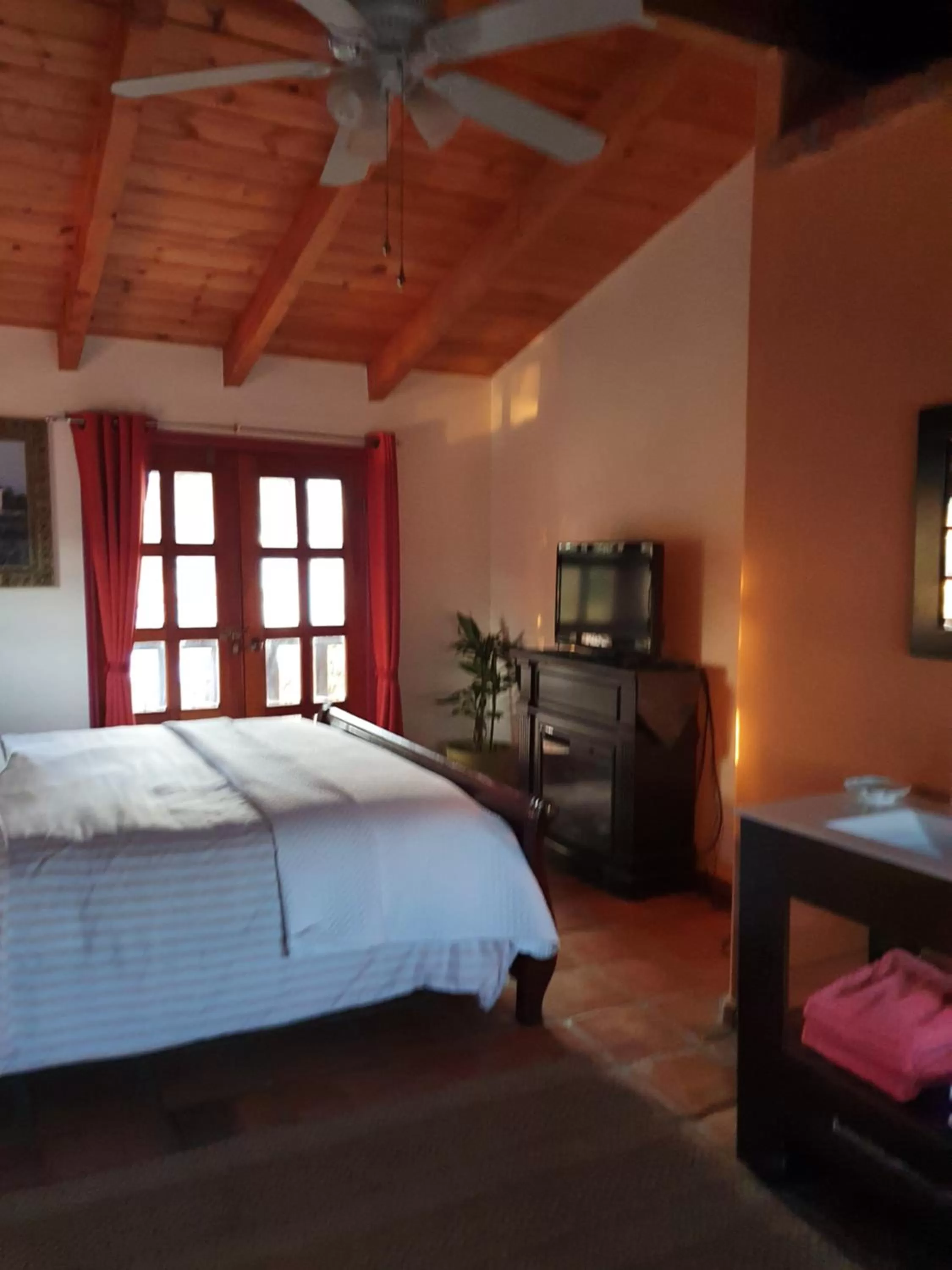 Bed in Hacienda Rancho Santini