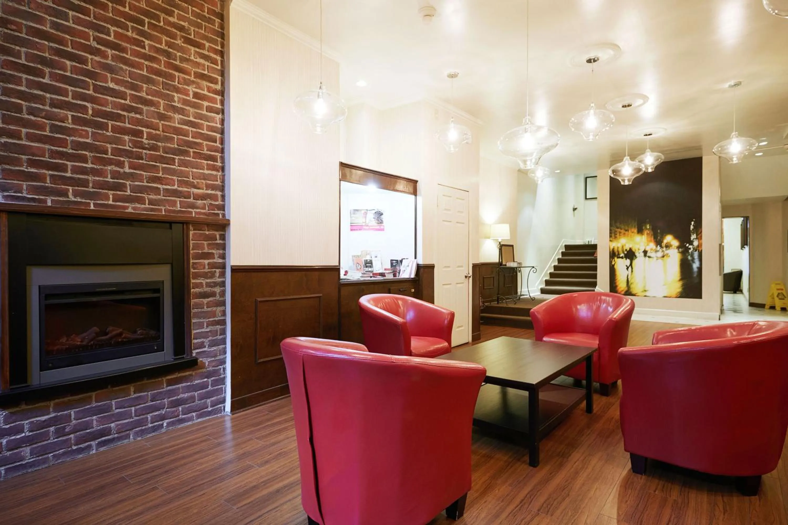 Lobby or reception in Hotel St-Denis