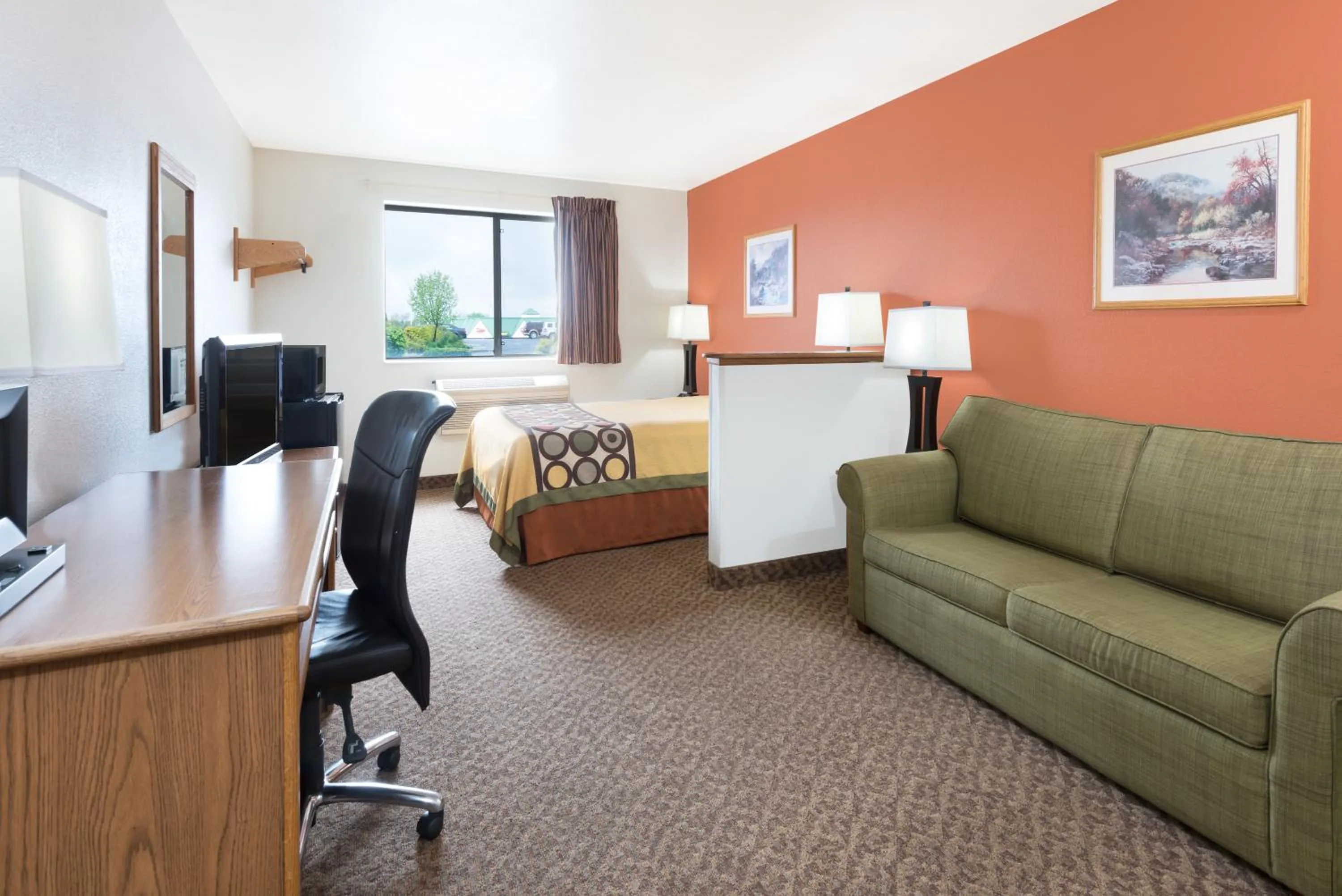 Photo of the whole room in Super 8 by Wyndham Morgantown